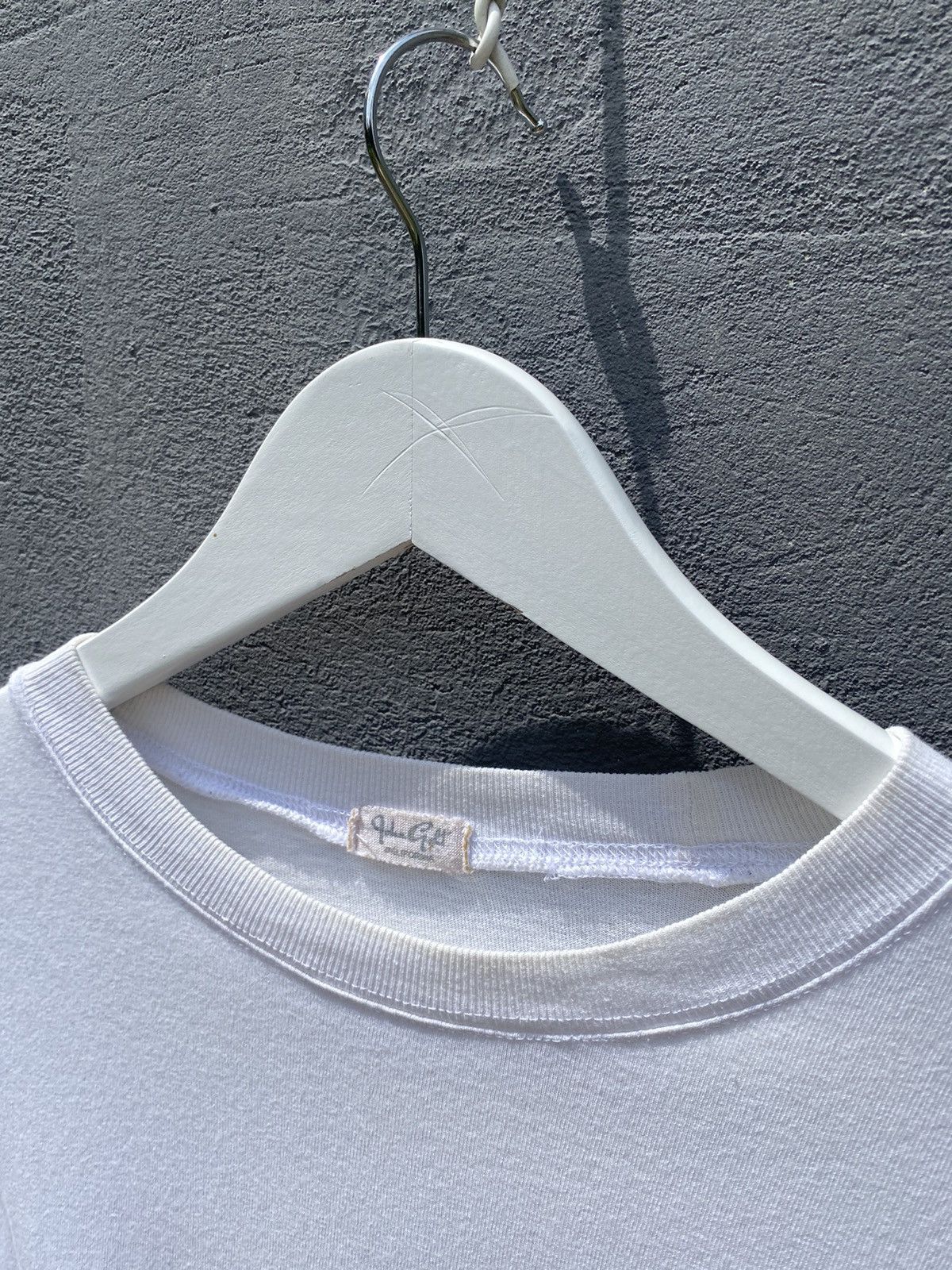 Band Tees Vintage 90s Chill Since Taipei Damned Gorilla Graphic Tee Size US M / EU 48-50 / 2 - 5 Thumbnail