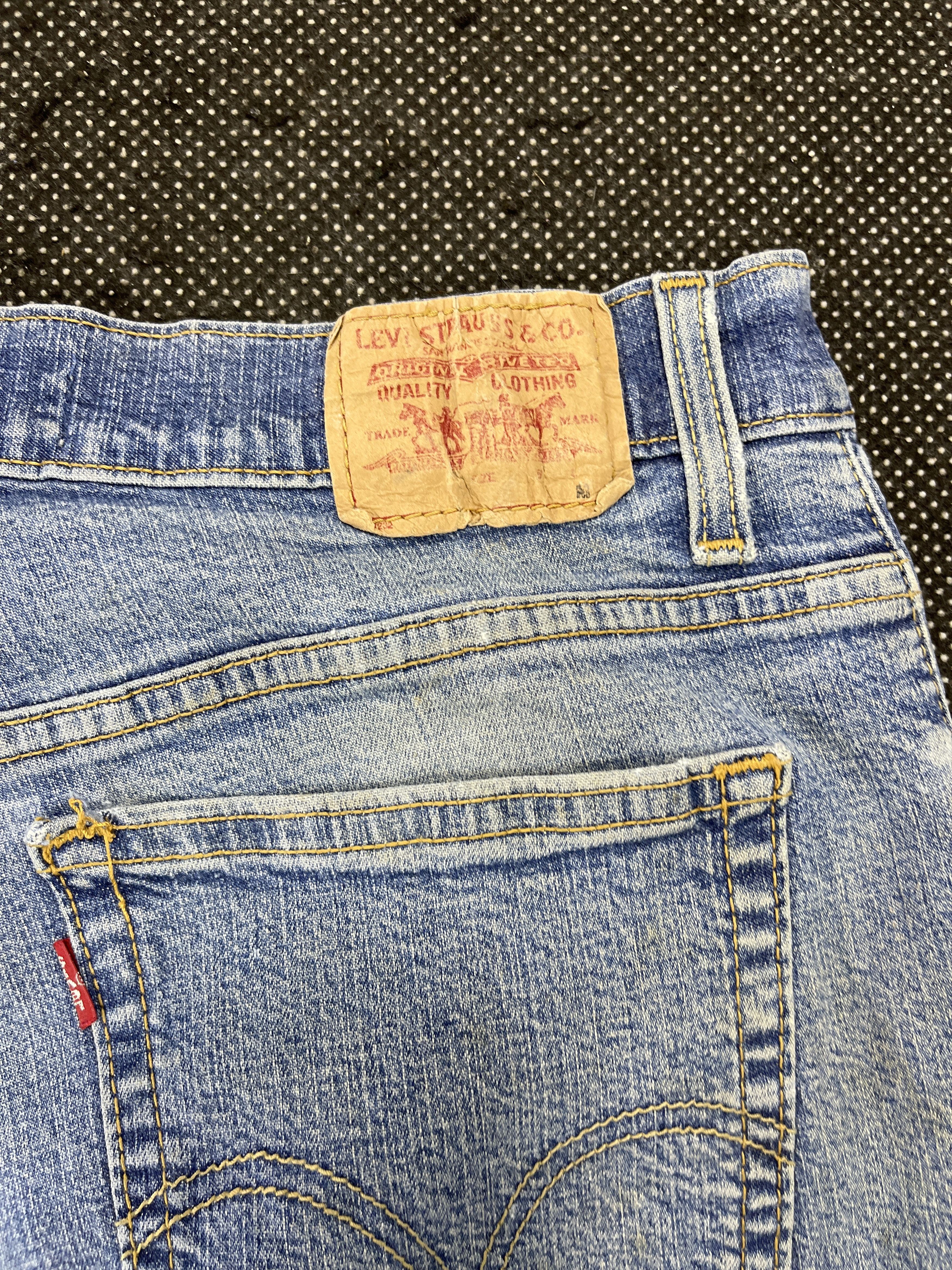 Levi's × Vintage Vintage Levi's 550 Bootcut Jeans - JP006 Size 33" - 9 Thumbnail