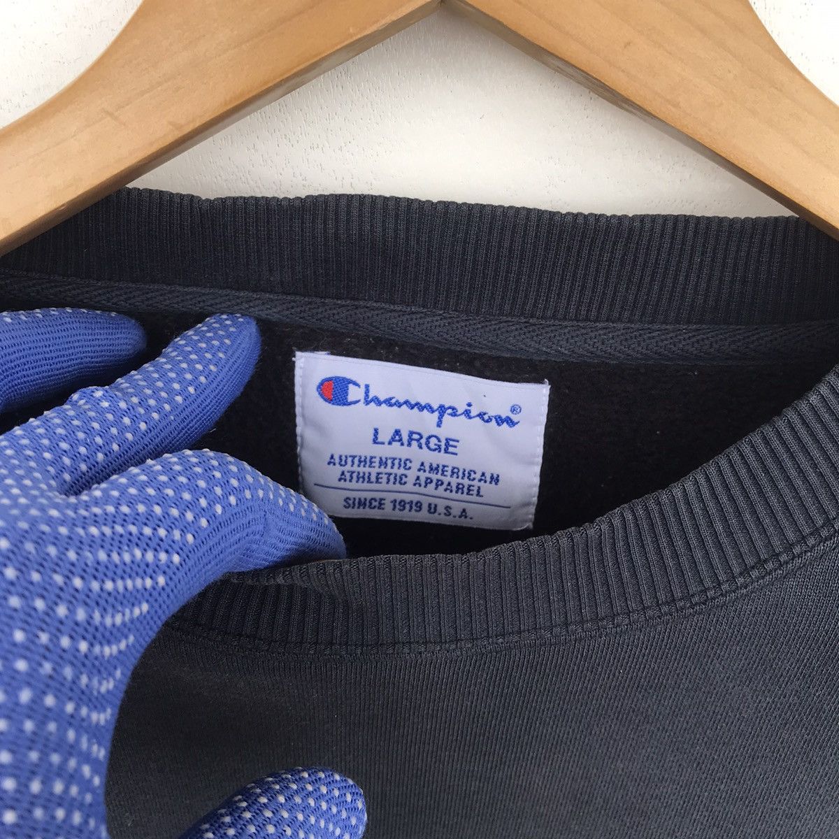 Vintage Champion small logo sweatshirt jumper