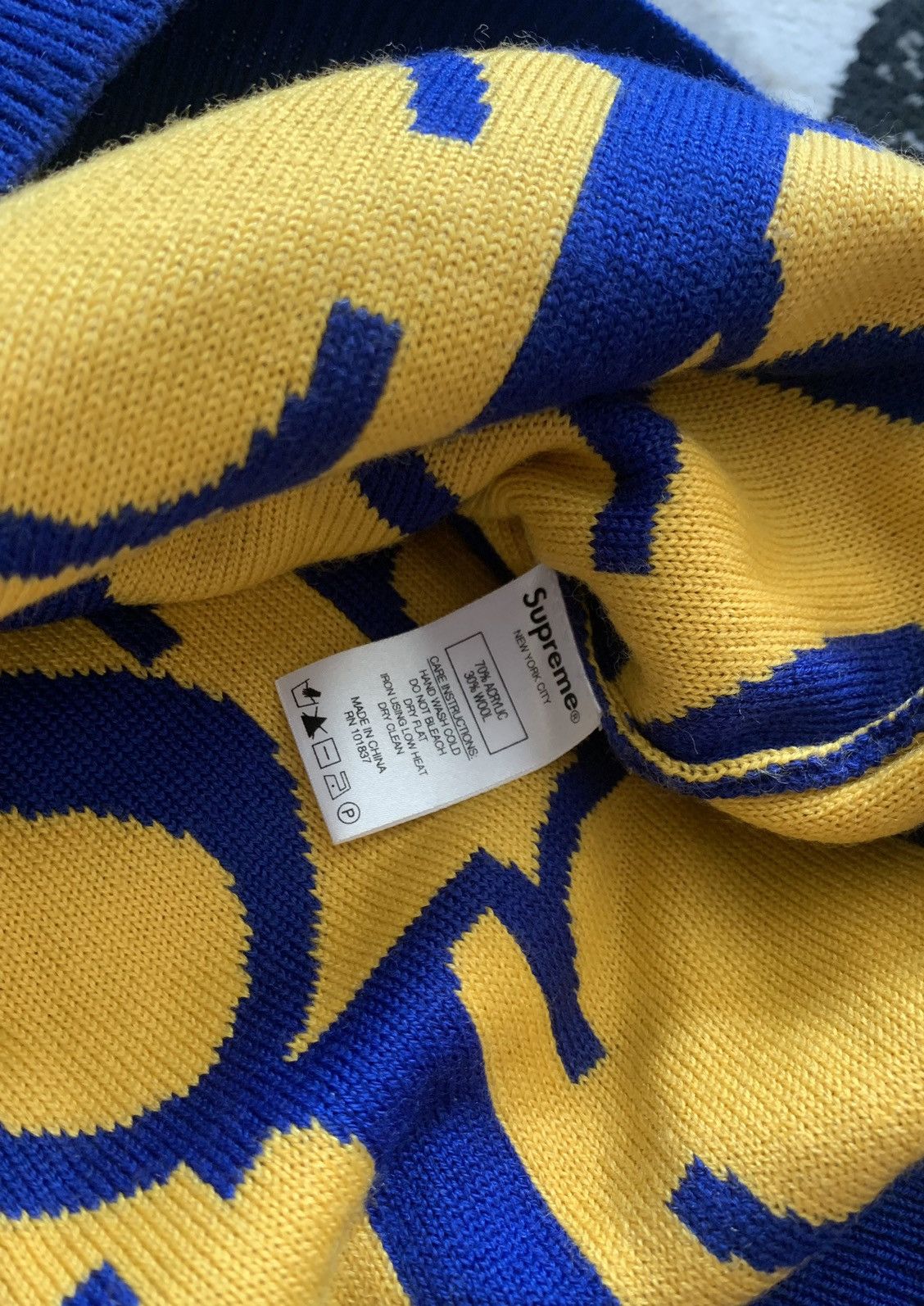 Supreme Supreme Fuck Sweater Size US L / EU 52-54 / 3 - 5 Thumbnail