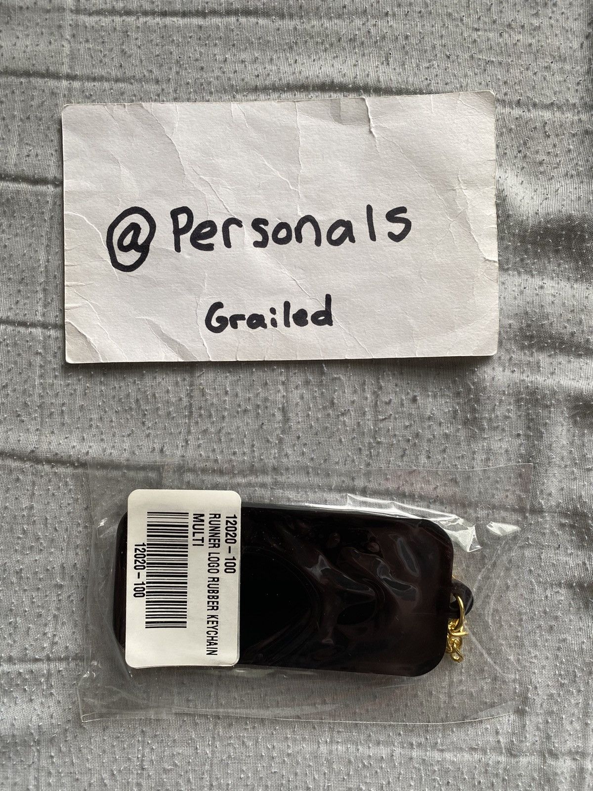 October's Very Own NEW OVO Runner Logo Rubber Keychain Size ONE SIZE - 3 Thumbnail