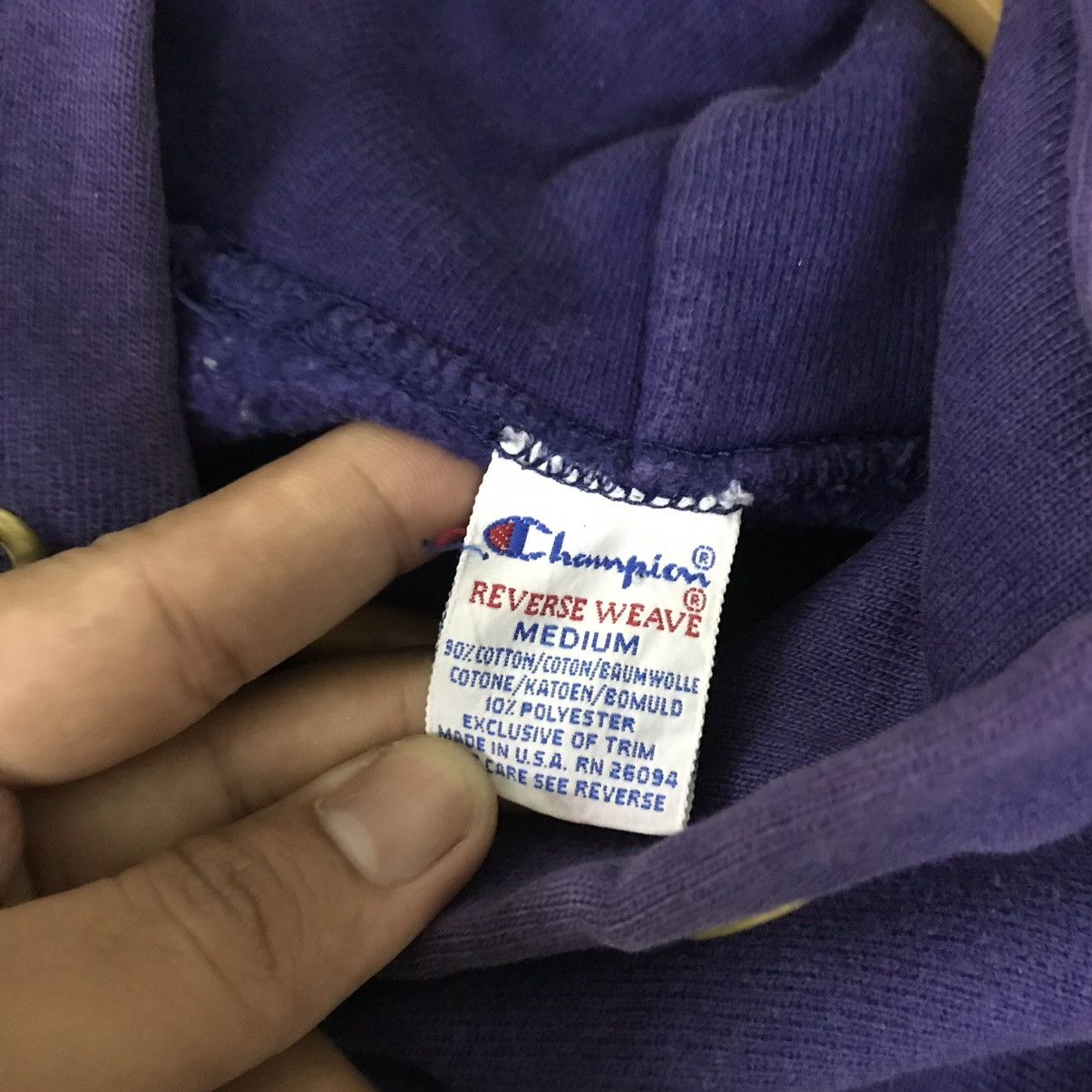 Champion Vintage 90s Champion Faded Purple Reverse Weave Sweatshirt Size US M / EU 48-50 / 2 - 8 Thumbnail