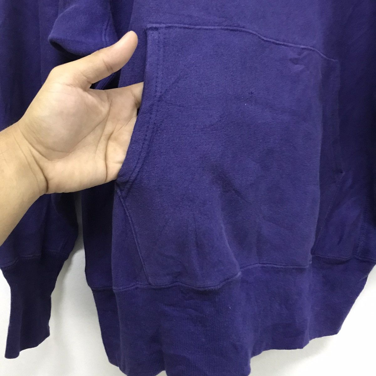 Champion Vintage 90s Champion Faded Purple Reverse Weave Sweatshirt Size US M / EU 48-50 / 2 - 6 Thumbnail