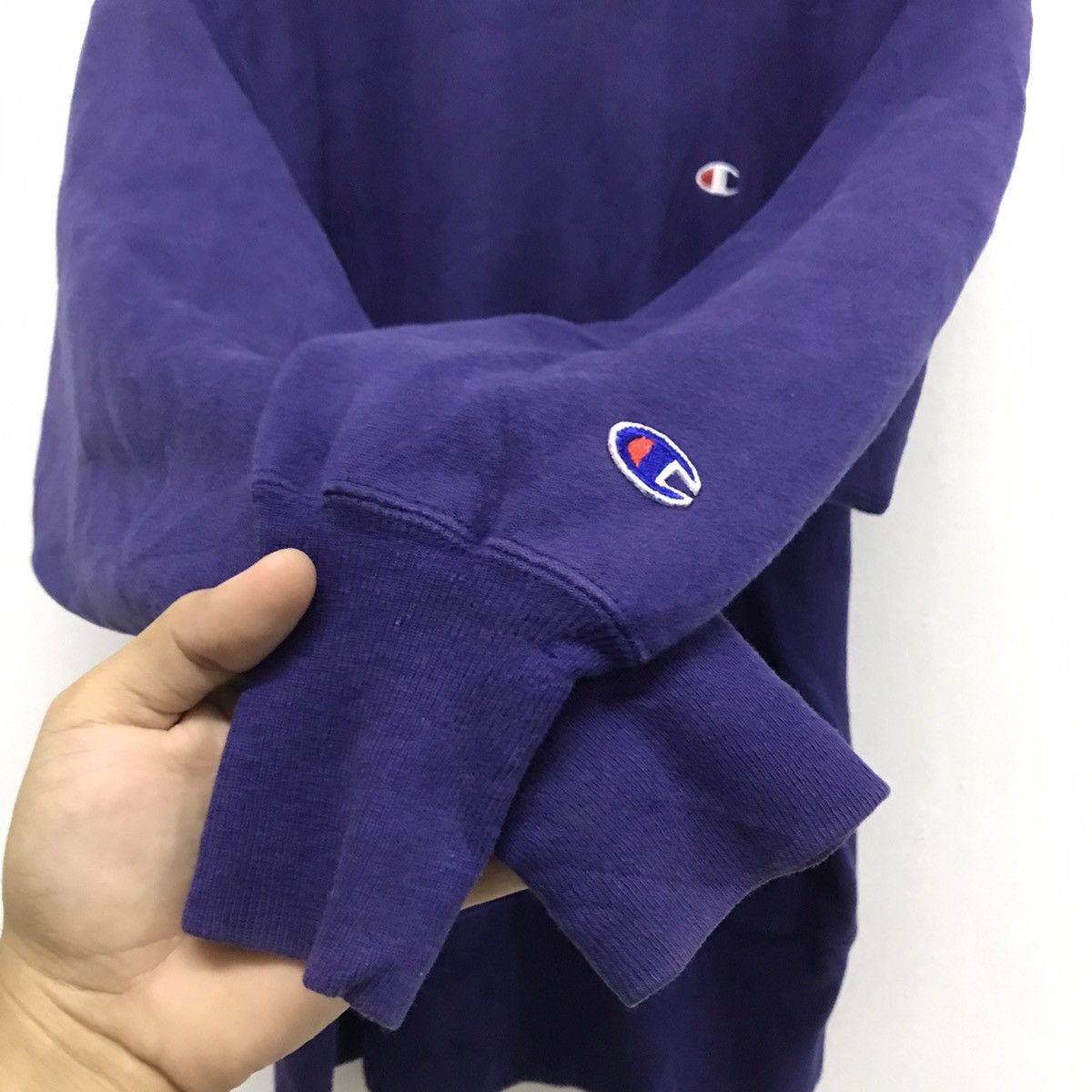 Champion Vintage 90s Champion Faded Purple Reverse Weave Sweatshirt Size US M / EU 48-50 / 2 - 5 Thumbnail