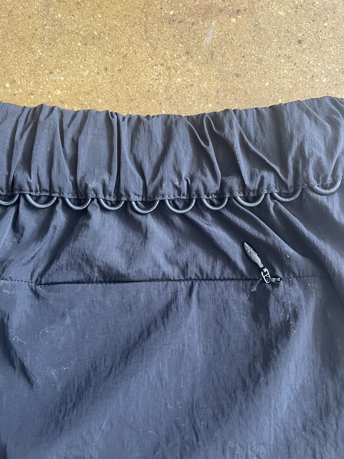 Louis Vuitton Louis Vuitton 2054 Shorts Size US 34 / EU 50 - 6 Thumbnail