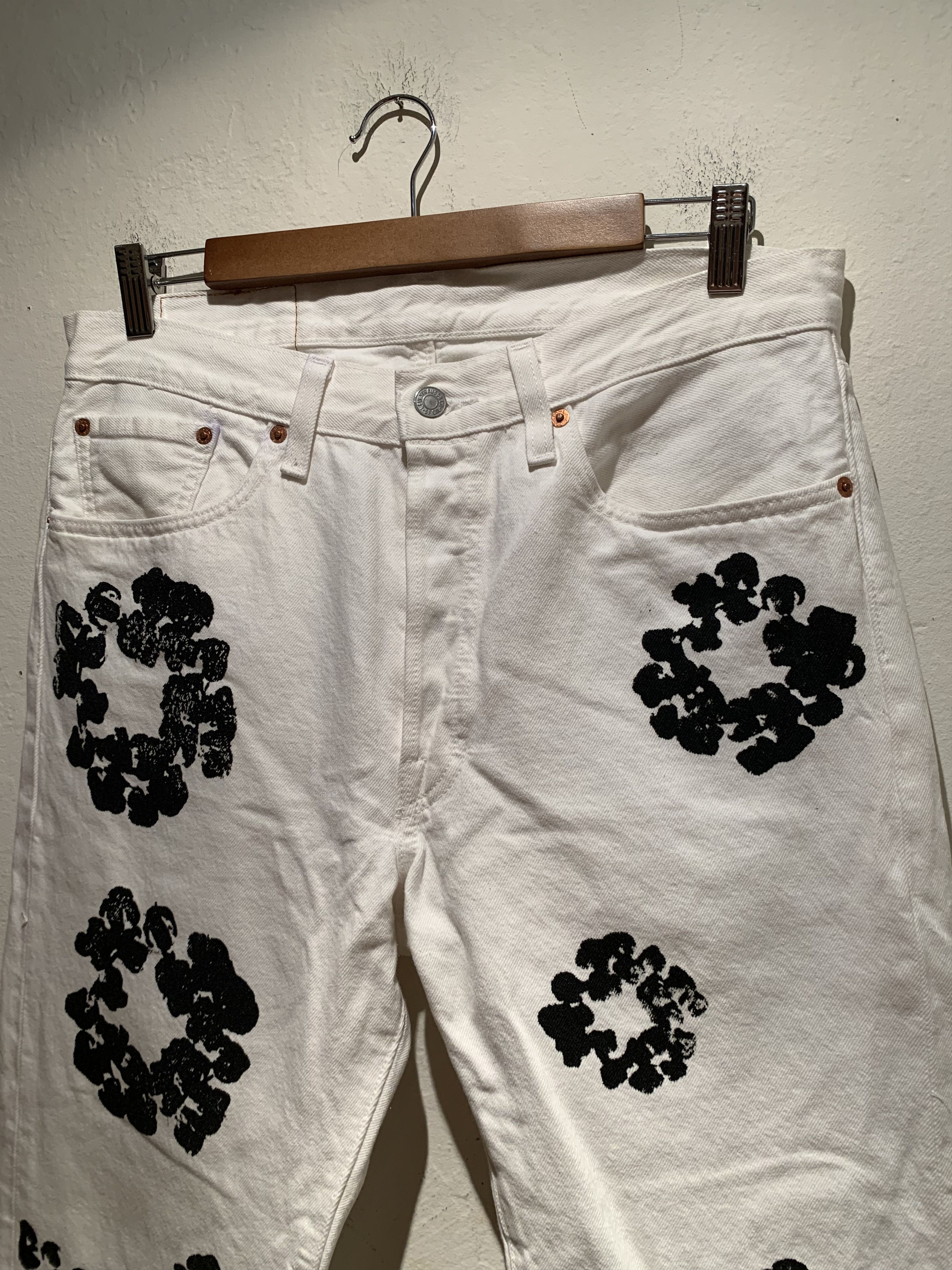 DENIM TEARS × Levi's × Virgil Abloh *RARE* Denim Tears x Levi’s 501 DT Virgil Abloh Jeans - 33 Size US 33 - 6 Thumbnail