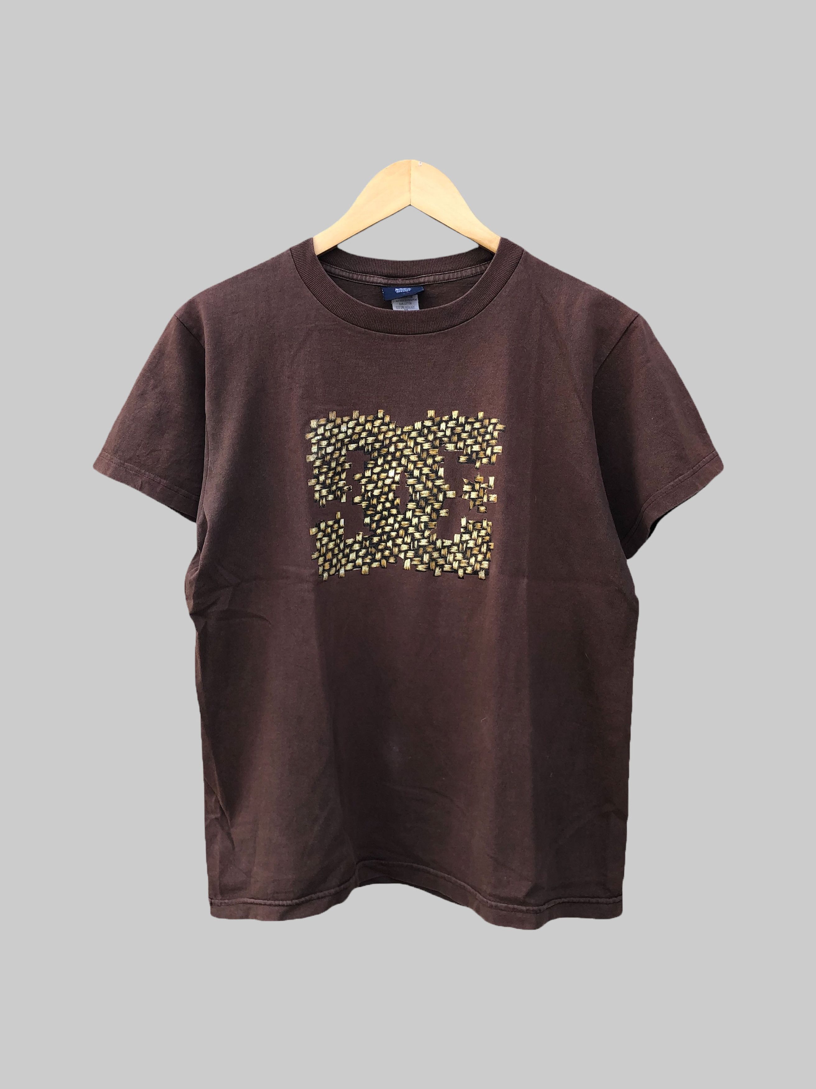 DC Vintage 90's DC Shoes Skateboard Sun Faded t-shirt Size US M / EU 48-50 / 2 - 1 Thumbnail
