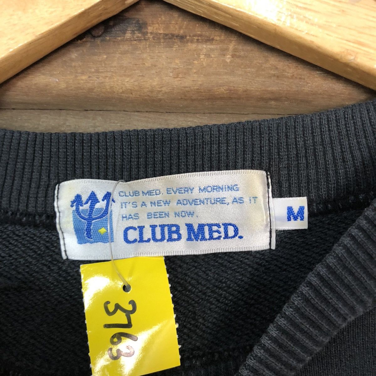 Japanese Brand × Vintage Club Med vintage black Sweatshirt #3763 Size US M / EU 48-50 / 2 - 11 Thumbnail