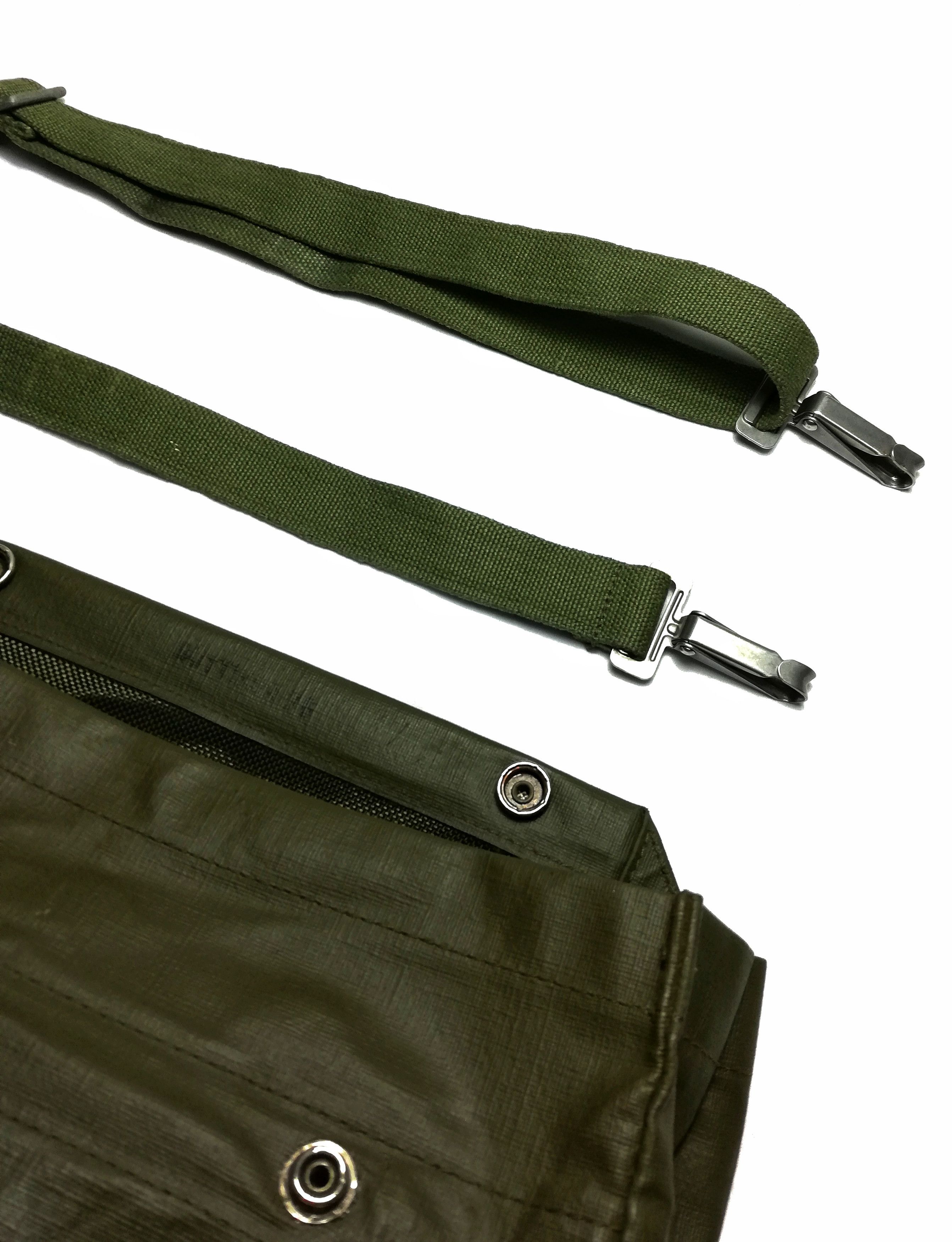 Vintage 🔥Gas Mask Bag New Swiss SM-74 GI Original Rubber Vinyl🔥 Size ONE SIZE - 11 Thumbnail