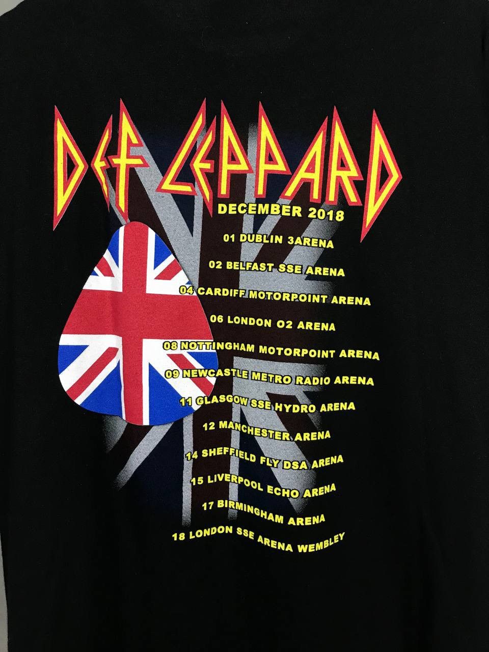 Band Tees × Def Leppard × Vintage Def Leppard vintage rock band tour tee Size US XXL / EU 58 / 5 - 7 Thumbnail