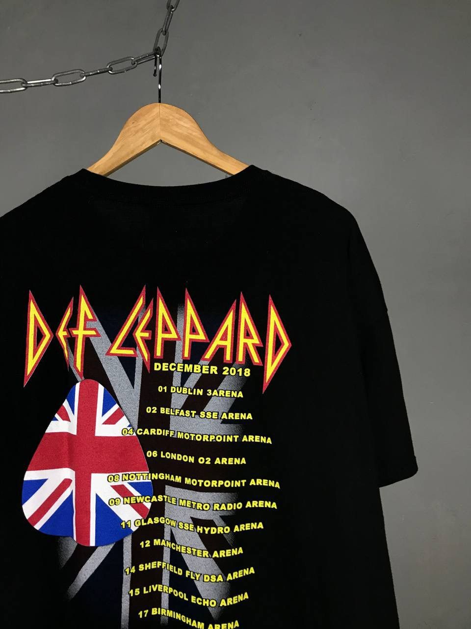 Band Tees × Def Leppard × Vintage Def Leppard vintage rock band tour tee Size US XXL / EU 58 / 5 - 6 Thumbnail