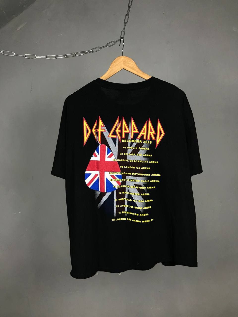 Band Tees × Def Leppard × Vintage Def Leppard vintage rock band tour tee Size US XXL / EU 58 / 5 - 2 Thumbnail