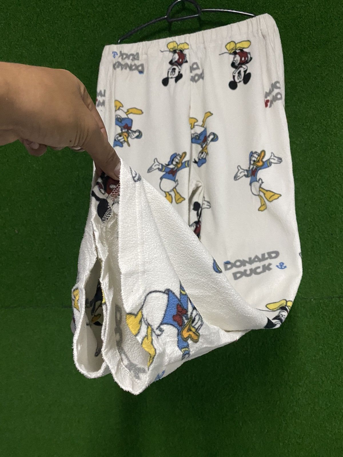 Cartoon Network × Mickey Mouse MICKEY MOUSE x DONALD DUCK FLEECE PANT Size US 30 / EU 46 - 5 Thumbnail