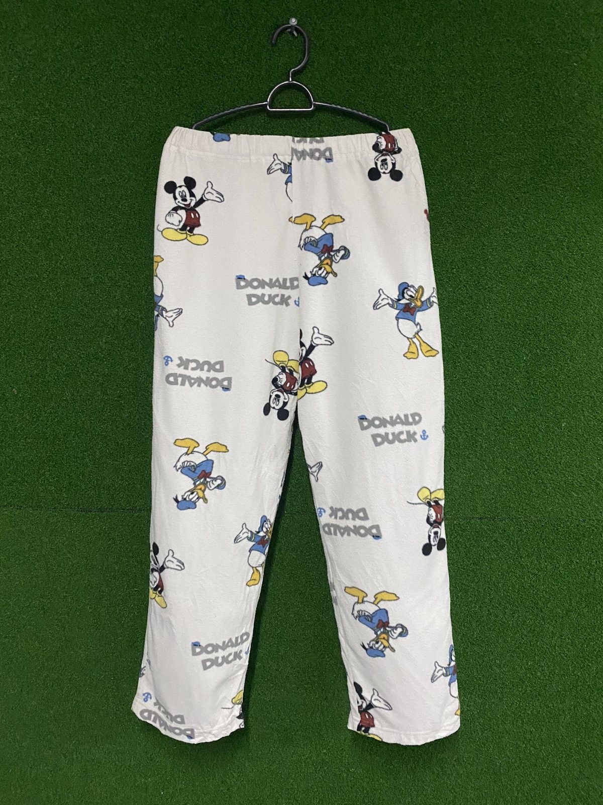 Cartoon Network × Mickey Mouse MICKEY MOUSE x DONALD DUCK FLEECE PANT Size US 30 / EU 46 - 1 Thumbnail