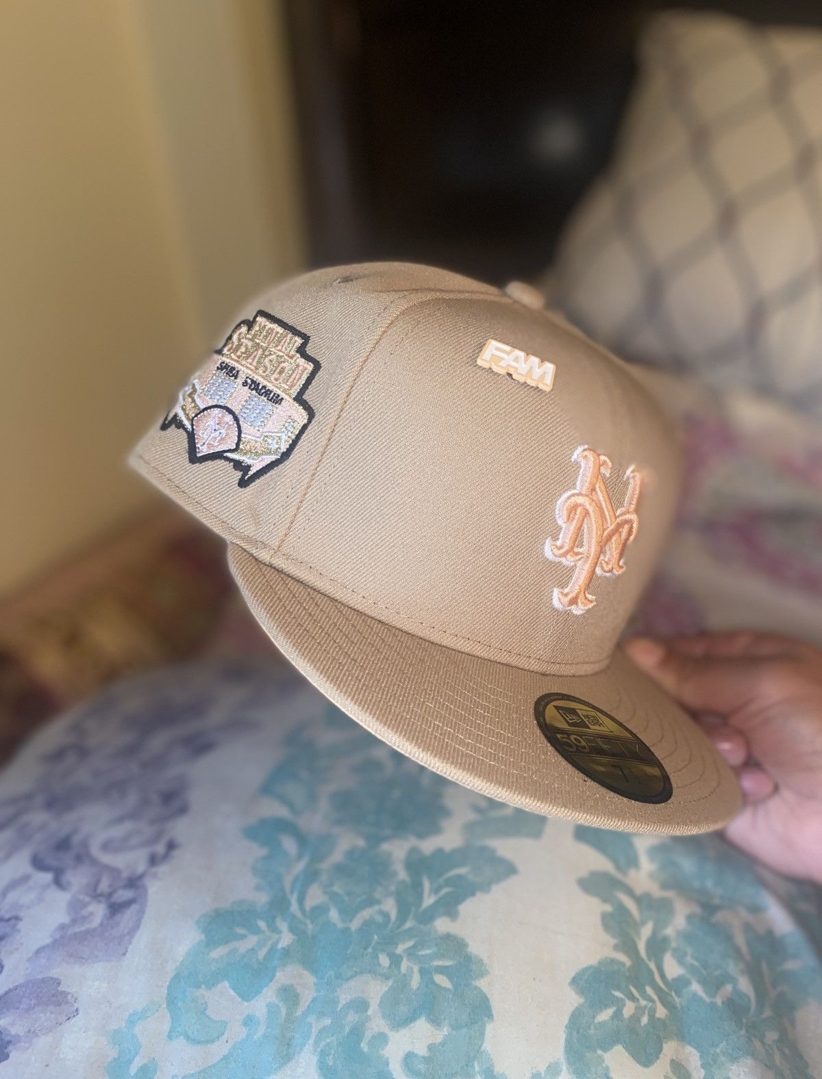 Hat Club × MLB × New Era Exclusive camel peach New York Mets final season fitted hat Size ONE SIZE - 1 Thumbnail