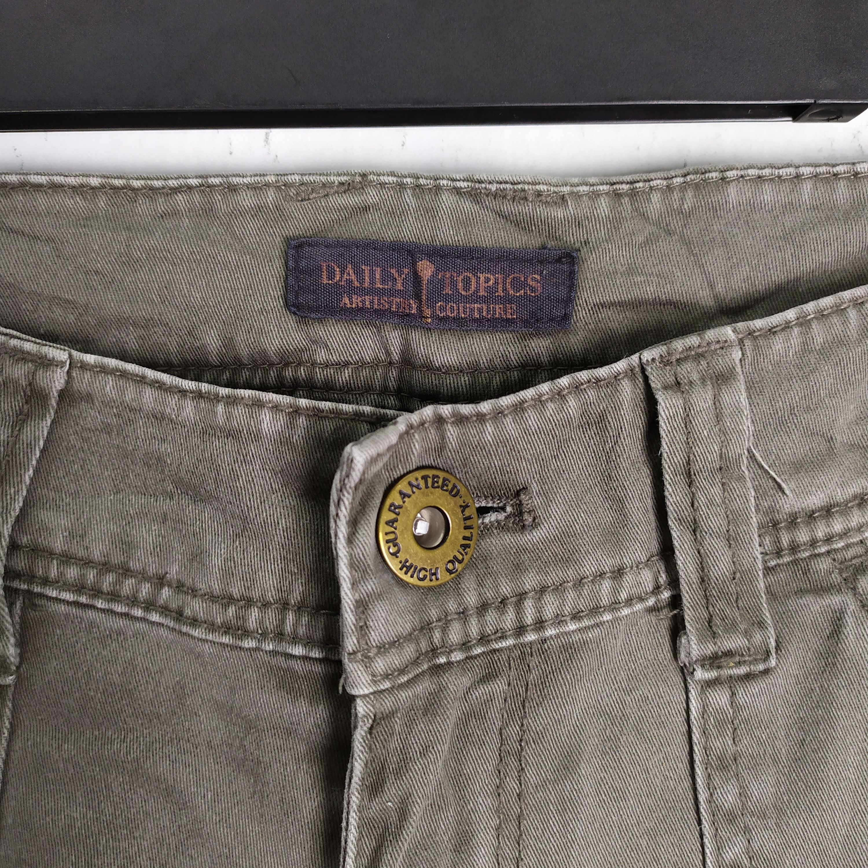 Japanese Brand DAILY TOPIC SKINNY CARGO PANTS/BUSH PANTS/TACTICAL PANTS Size US 28 / EU 44 - 5 Thumbnail