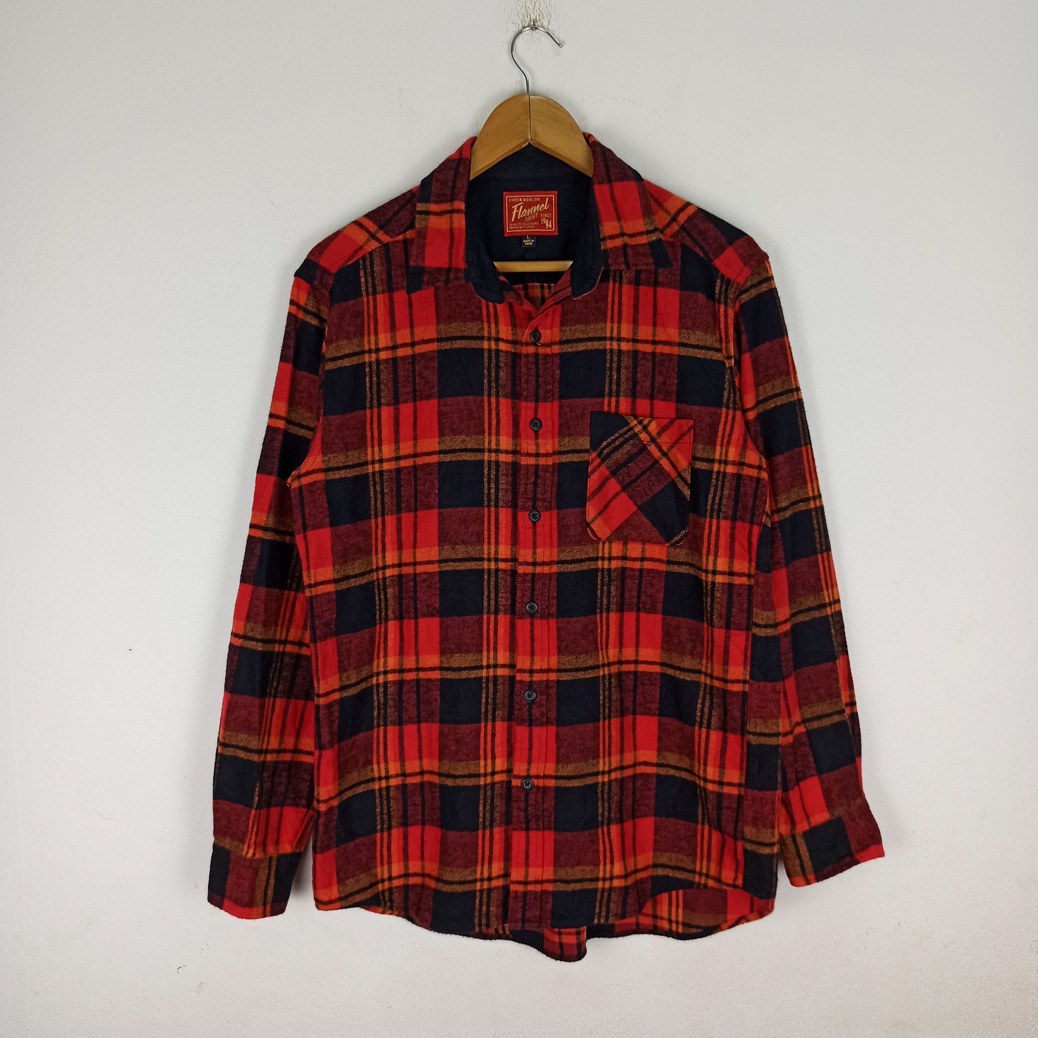 Flannel Rare🔥 Uniqlo Flannel Long Sleeve japan style Size US L / EU 52-54 / 3 - 1 Thumbnail