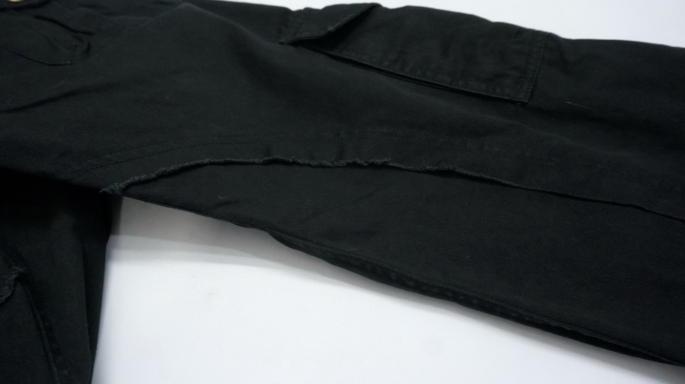 Japanese Brand 🇯🇵 ROOT THREE 🇯🇵 Low Rise Flared Leg Black Cargo Pants Size US 30 / EU 46 - 21 Thumbnail