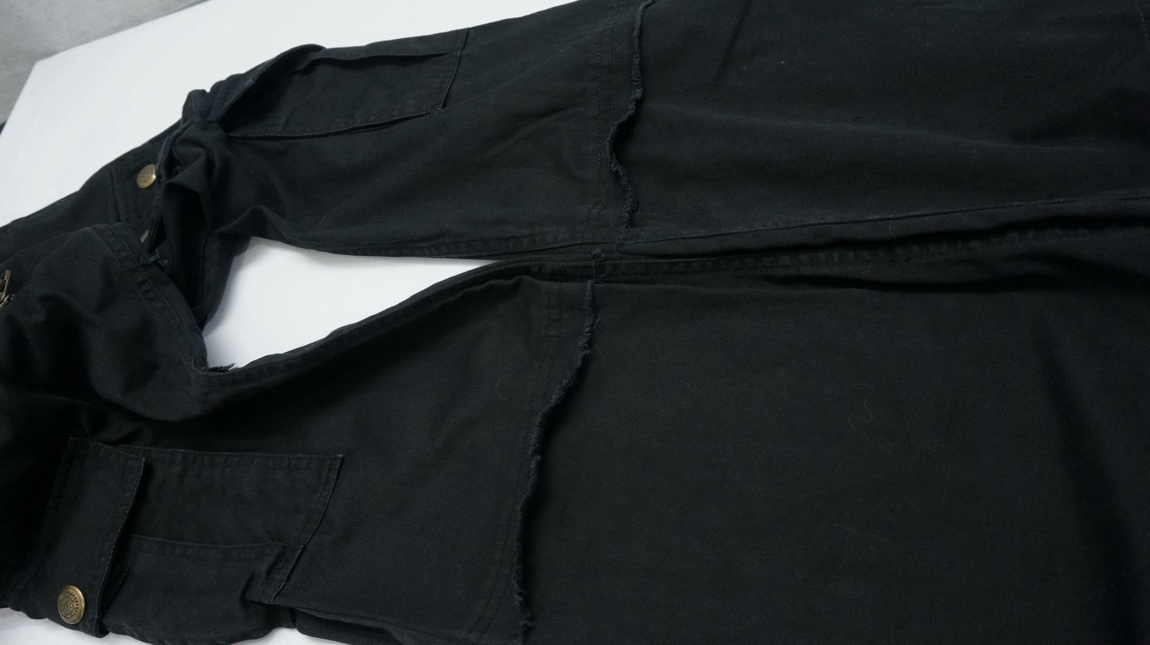 Japanese Brand 🇯🇵 ROOT THREE 🇯🇵 Low Rise Flared Leg Black Cargo Pants Size US 30 / EU 46 - 23 Thumbnail