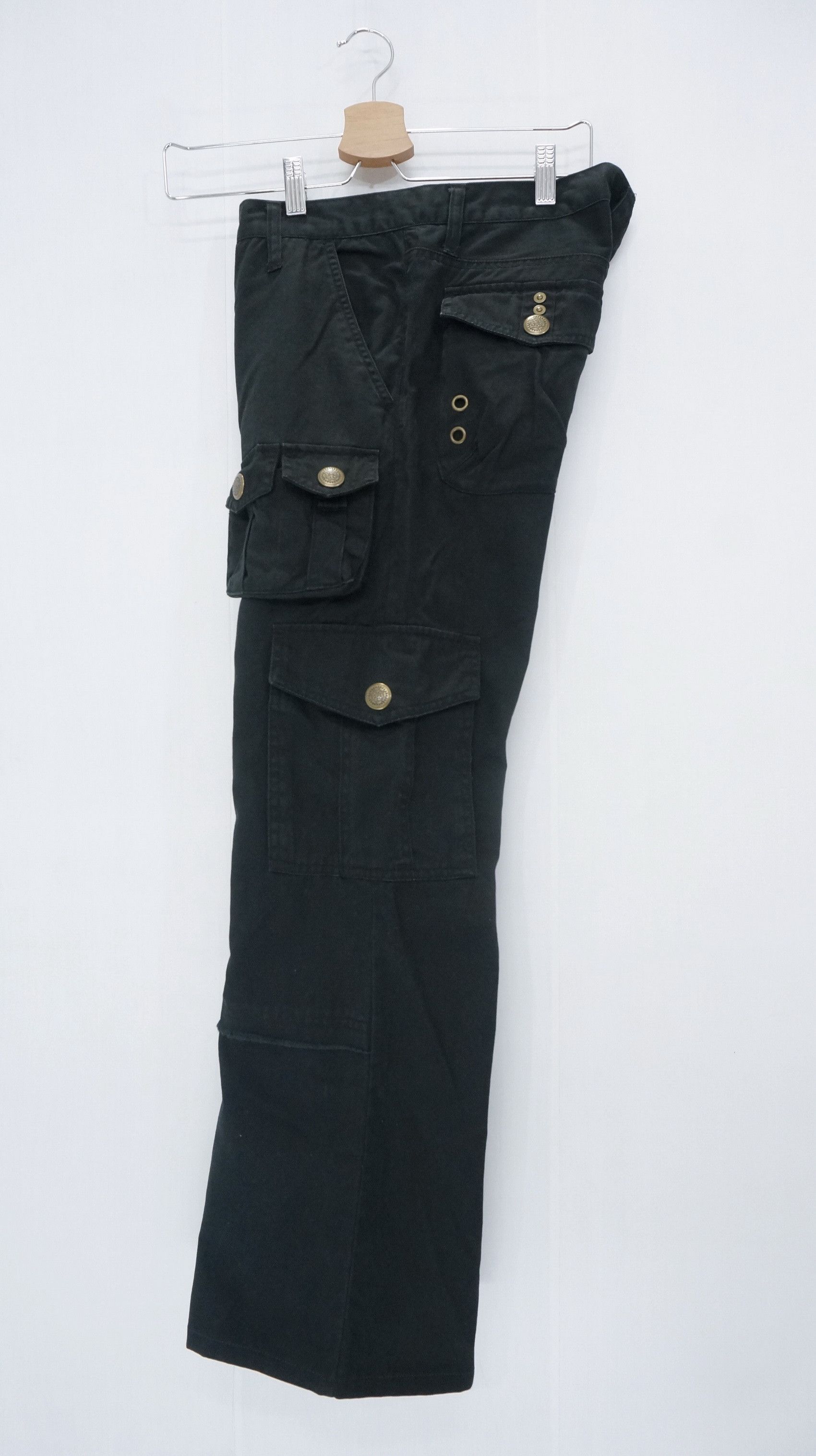 Japanese Brand 🇯🇵 ROOT THREE 🇯🇵 Low Rise Flared Leg Black Cargo Pants Size US 30 / EU 46 - 3 Thumbnail