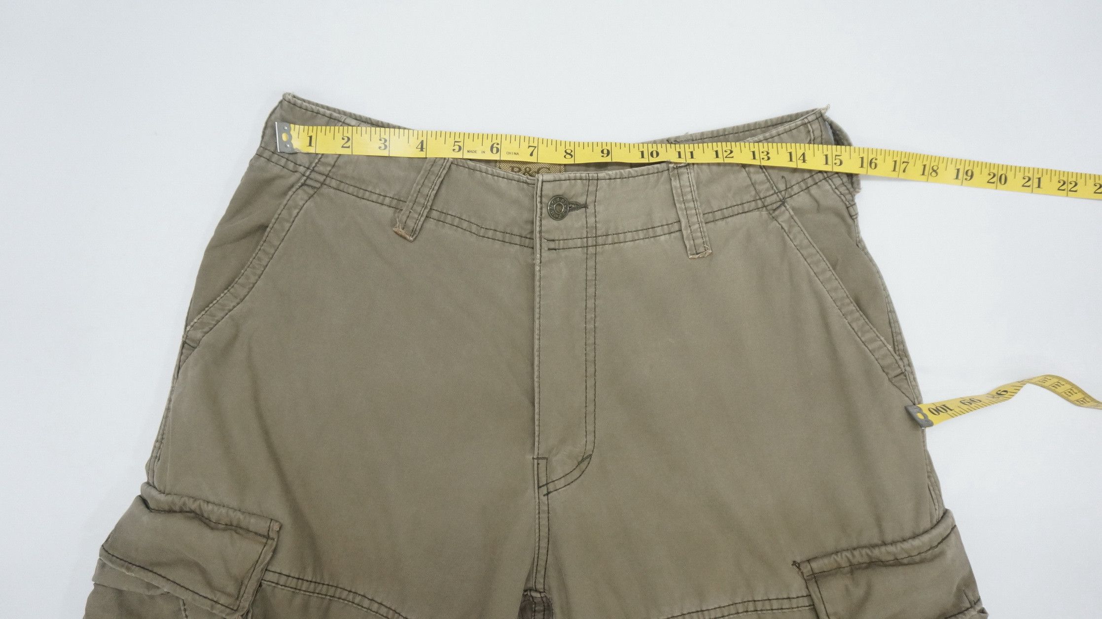Japanese Brand Vintage R&G Worn out Multi Nine Pocket Tactical Cargo Pants Size US 31 - 16 Thumbnail