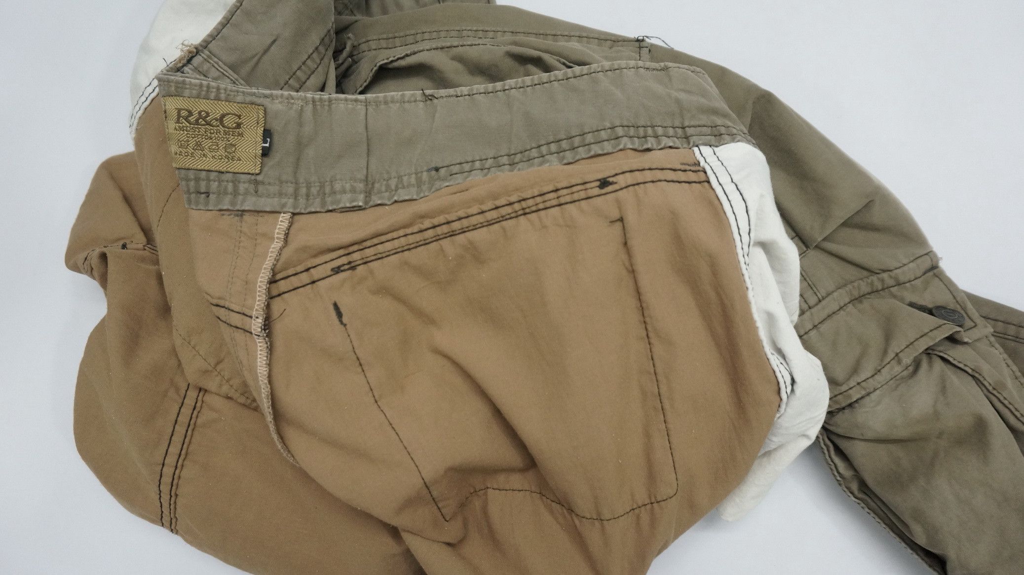 Japanese Brand Vintage R&G Worn out Multi Nine Pocket Tactical Cargo Pants Size US 31 - 23 Thumbnail