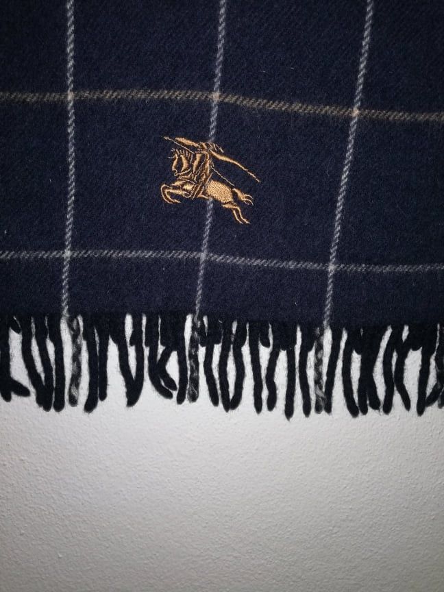 Burberry Rare BURBERRY Scarf Muffler Blue Colour Size ONE SIZE - 2 Thumbnail