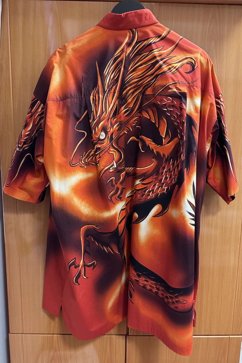 Balenciaga Balenciaga 18SS Oversize Dragon Shirt in Orange Size US S / EU 44-46 / 1 - 2 Thumbnail