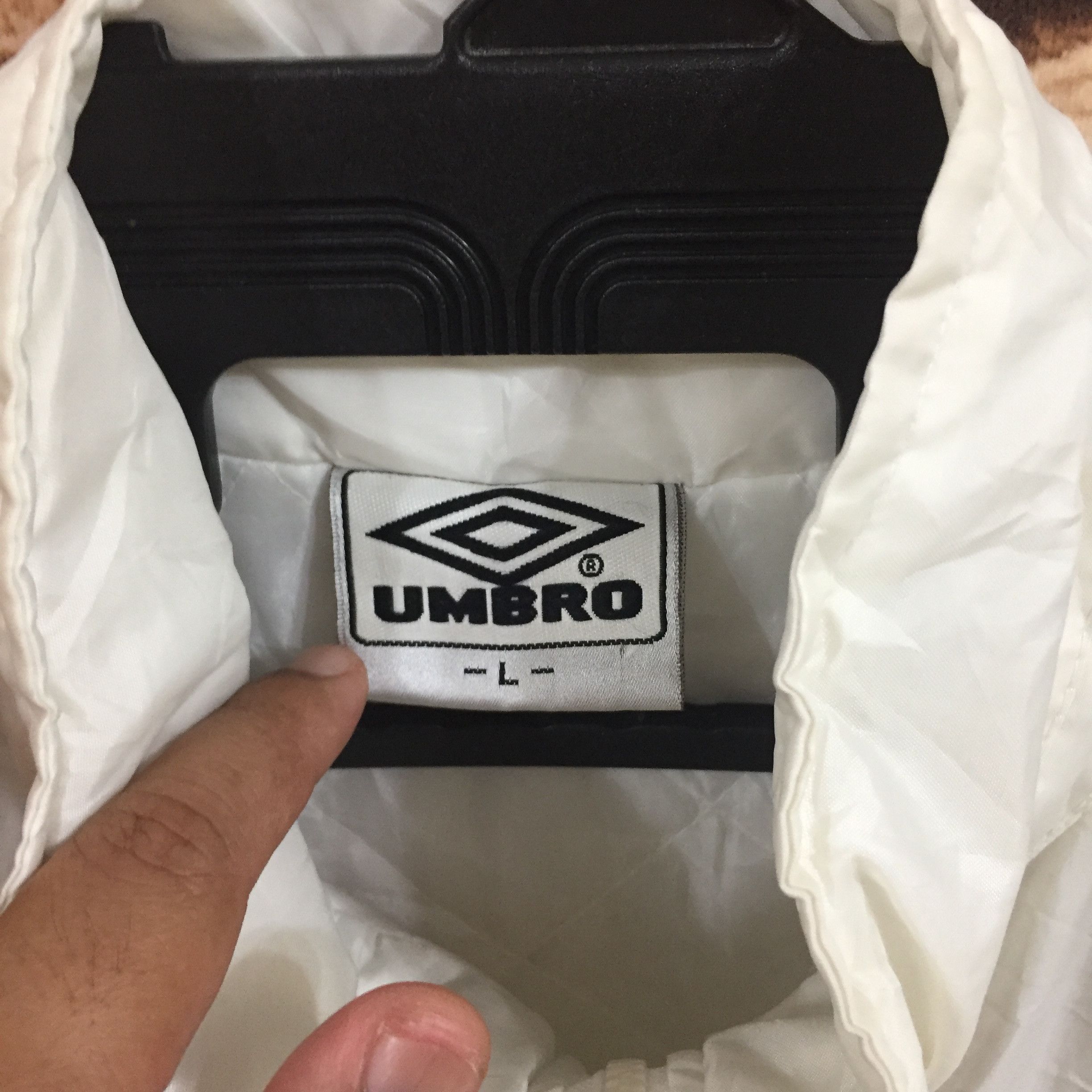 Umbro Vintage UMBRO long jacket embroidered big logo size L Size US L / EU 52-54 / 3 - 6 Thumbnail