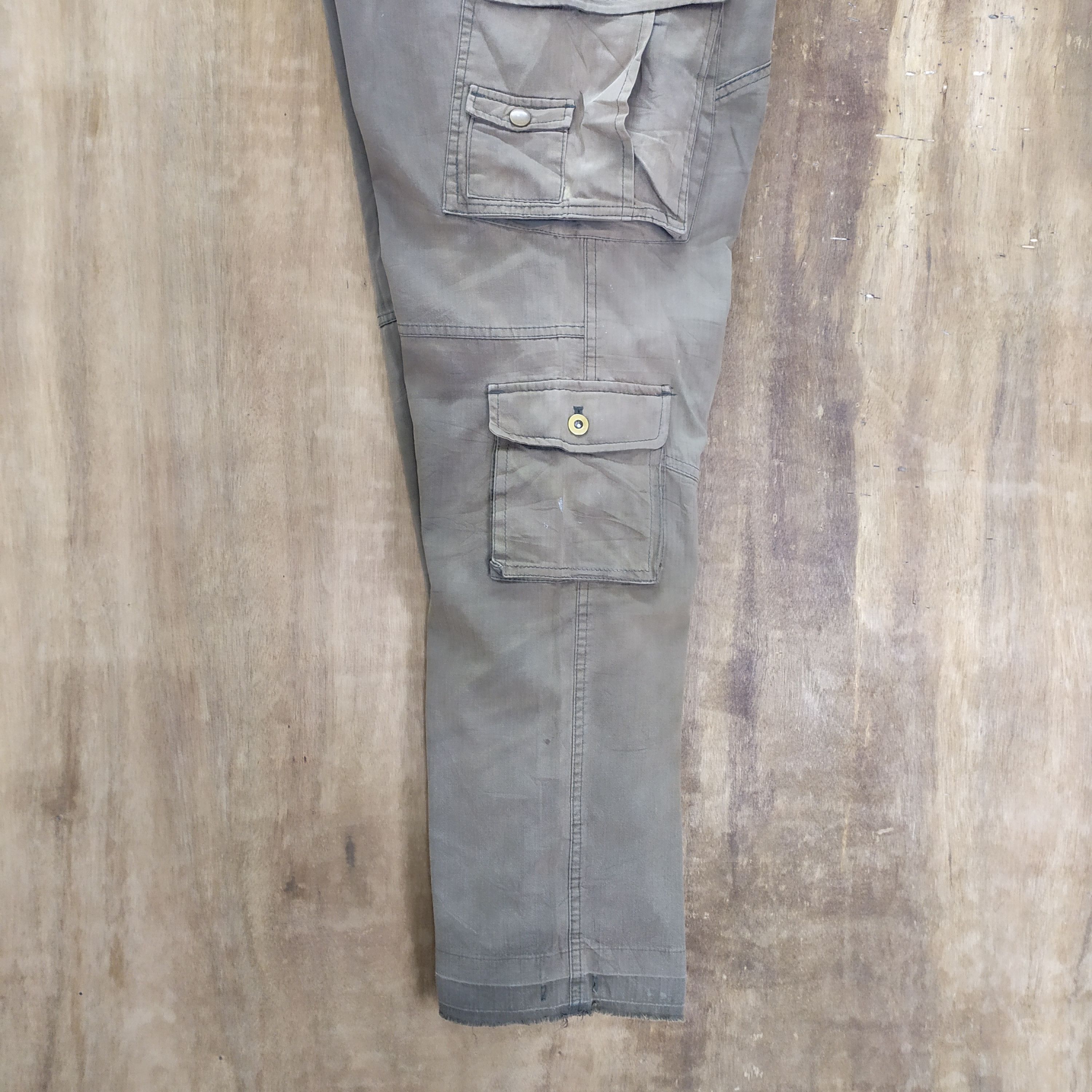 Japanese Brand × Takeo Kikuchi × Vintage 8 POCKET VINTAGE TAKEO KIKUCHI FADED FLARED CARGO PANTS Size US 33 - 8 Thumbnail
