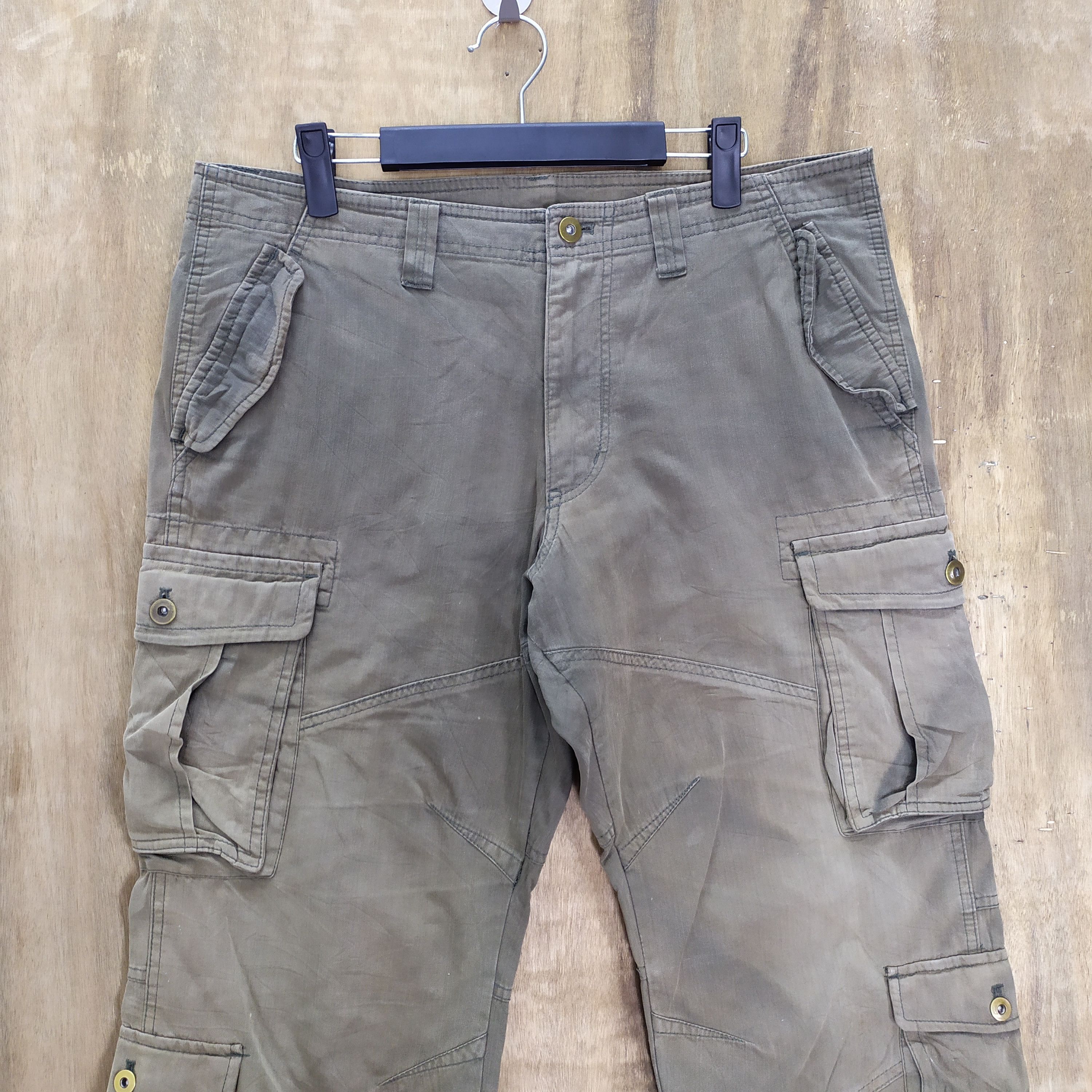 Japanese Brand × Takeo Kikuchi × Vintage 8 POCKET VINTAGE TAKEO KIKUCHI FADED FLARED CARGO PANTS Size US 33 - 2 Thumbnail