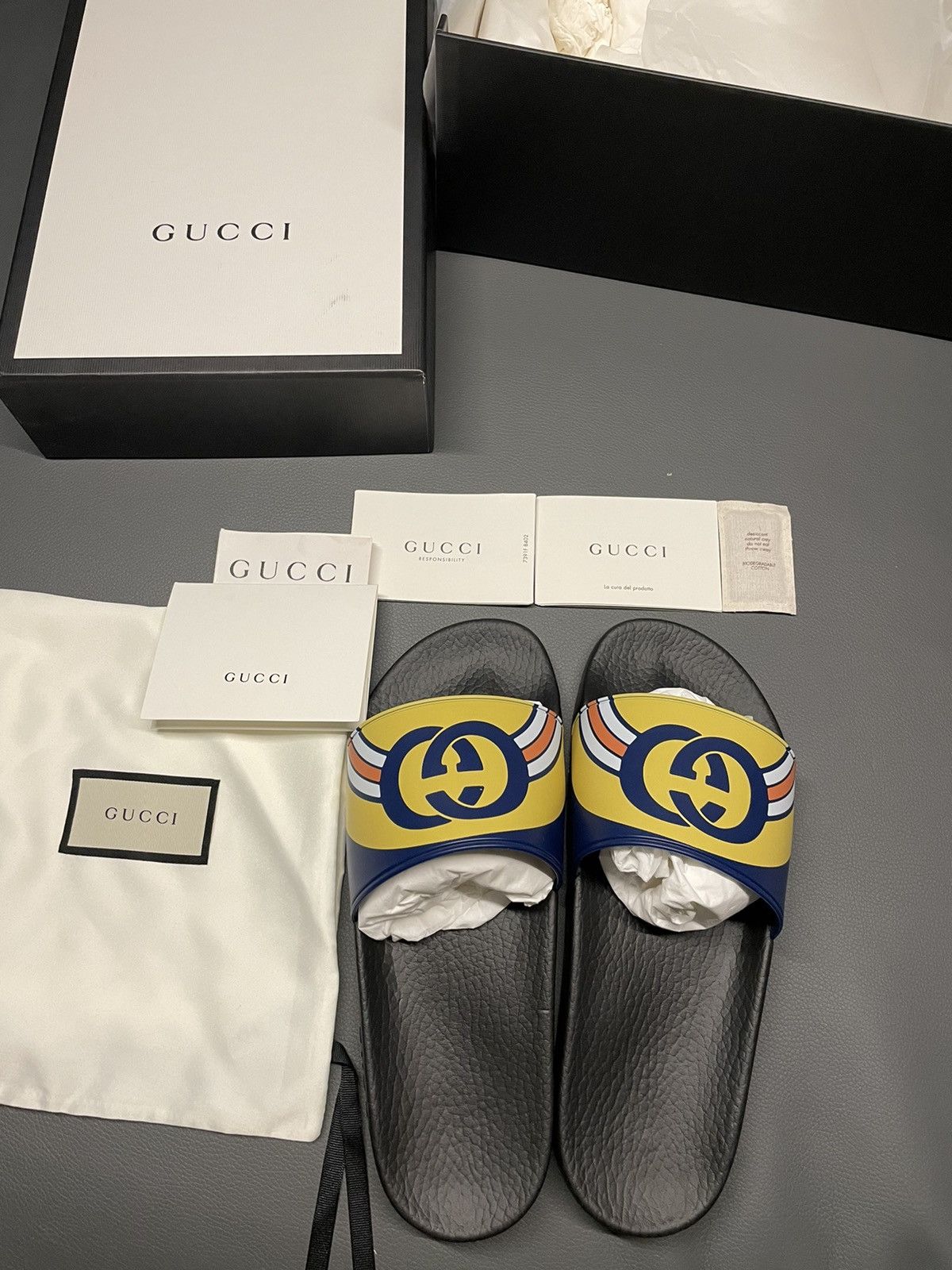 Gucci Iconic Runway Rare Gucci Logo Slides Sandal Slip on Shoes Size US 10.5 / EU 43-44 - 6 Thumbnail