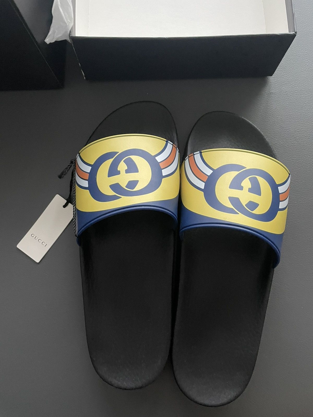 Gucci Iconic Runway Rare Gucci Logo Slides Sandal Slip on Shoes Size US 10.5 / EU 43-44 - 3 Thumbnail