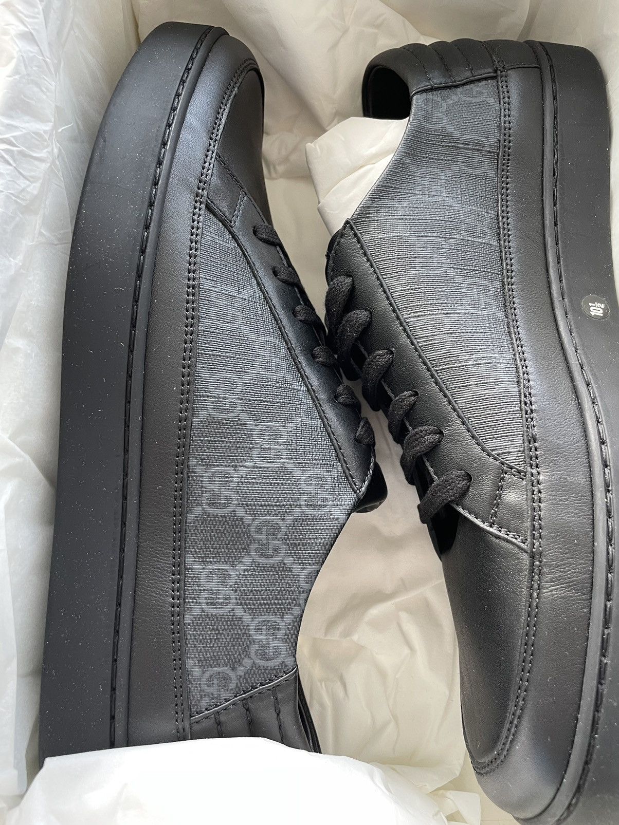 Gucci Rare Limited Edition Gucci Supreme Leather Low Top Sneakers Size US 11 / EU 44 - 5 Thumbnail