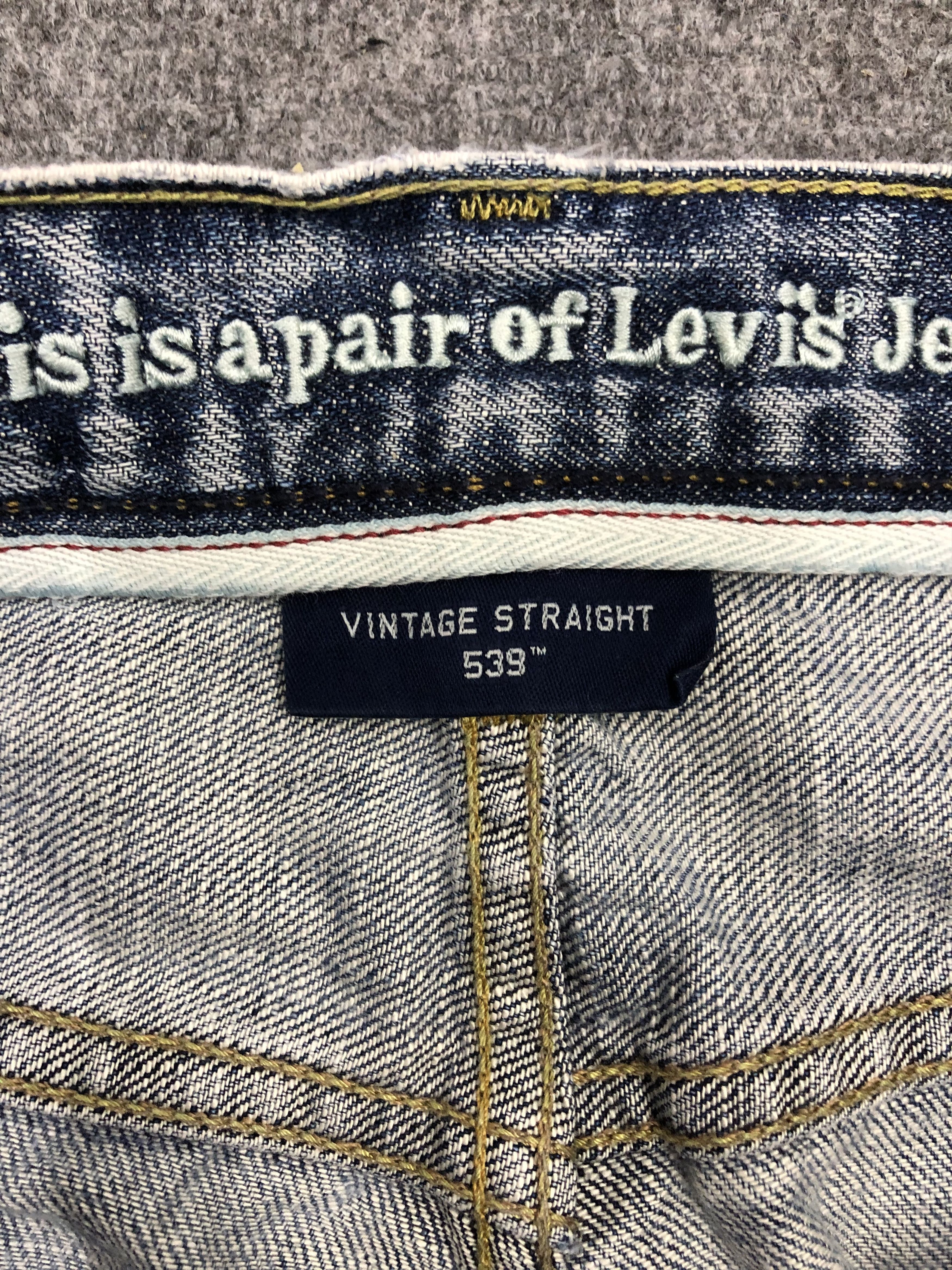 Levi's × Vintage Vintage Distressed Levis 539 Light Wash Jeans Size US 33 - 6 Thumbnail