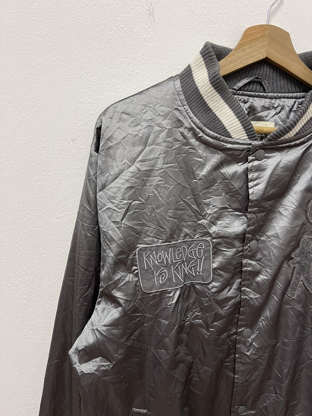 Stussy × Vintage Vintage Stussy Knowledge Is King Satin Jacket Size US L / EU 52-54 / 3 - 3 Thumbnail