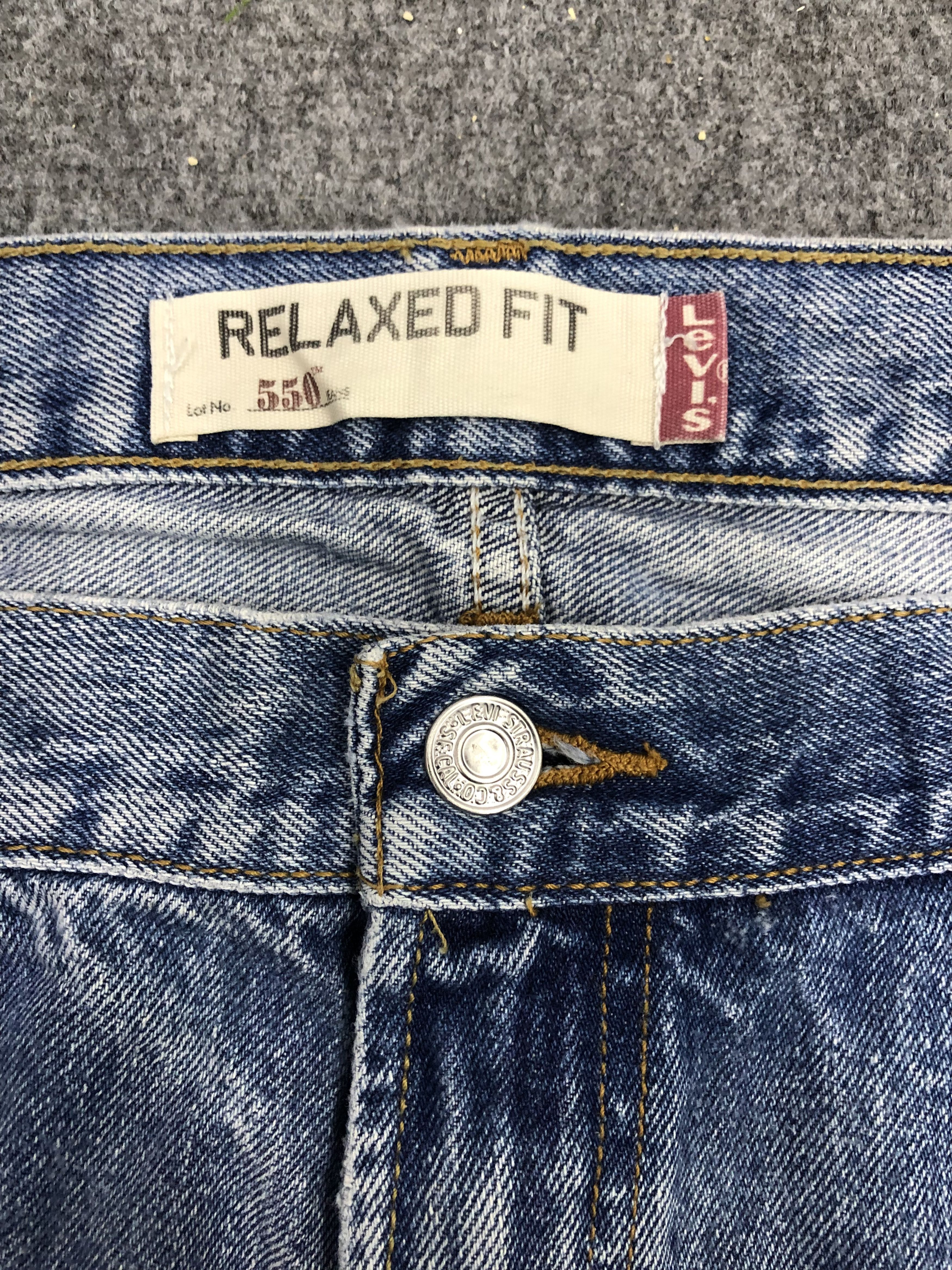 Levi's Vintage Levis 550 Faded Blue Jeans DP1121 Size US 41 - 7 Thumbnail