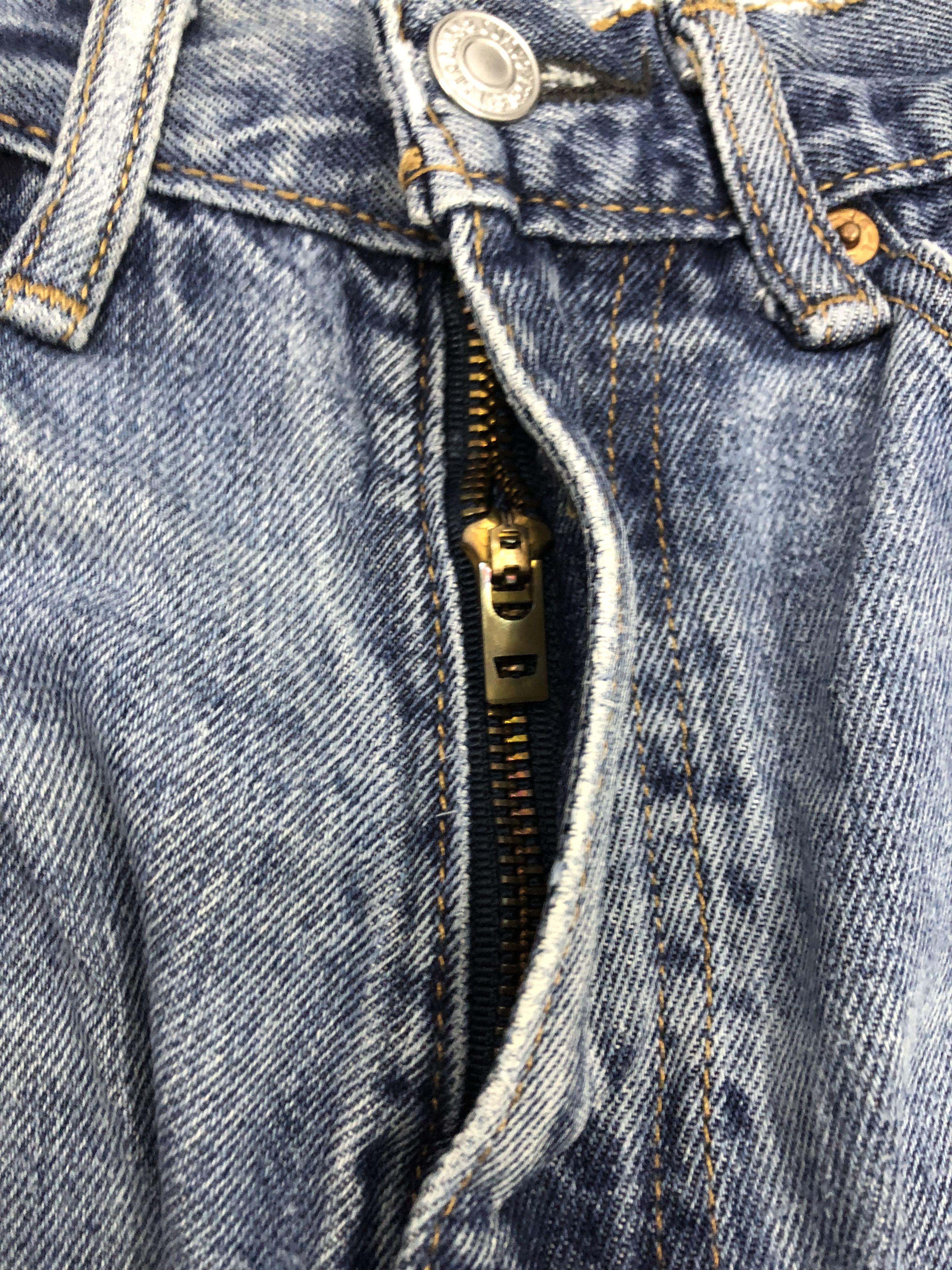 Levi's × Vintage Vintage Levis 505 Blue Faded Jeans Size US 34 / EU 50 - 9 Thumbnail