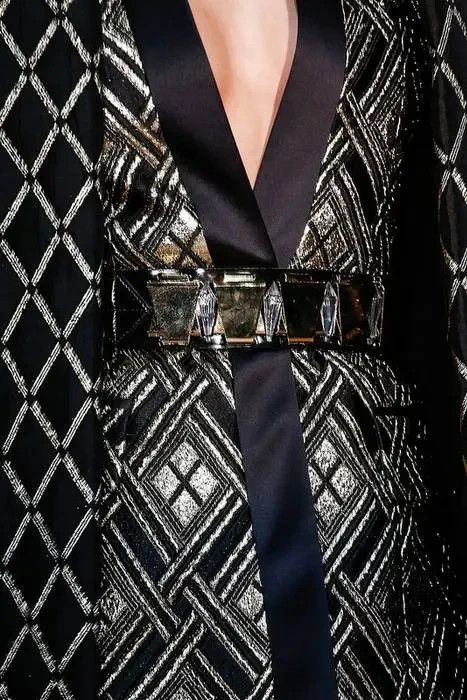 Balmain Leather crystal embellished waist belt Size ONE SIZE - 12 Thumbnail