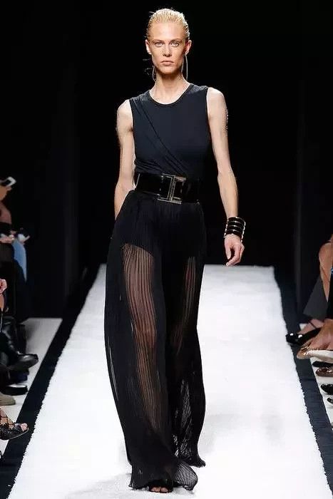 Balmain SS15 black patent leather belt Size ONE SIZE - 12 Thumbnail