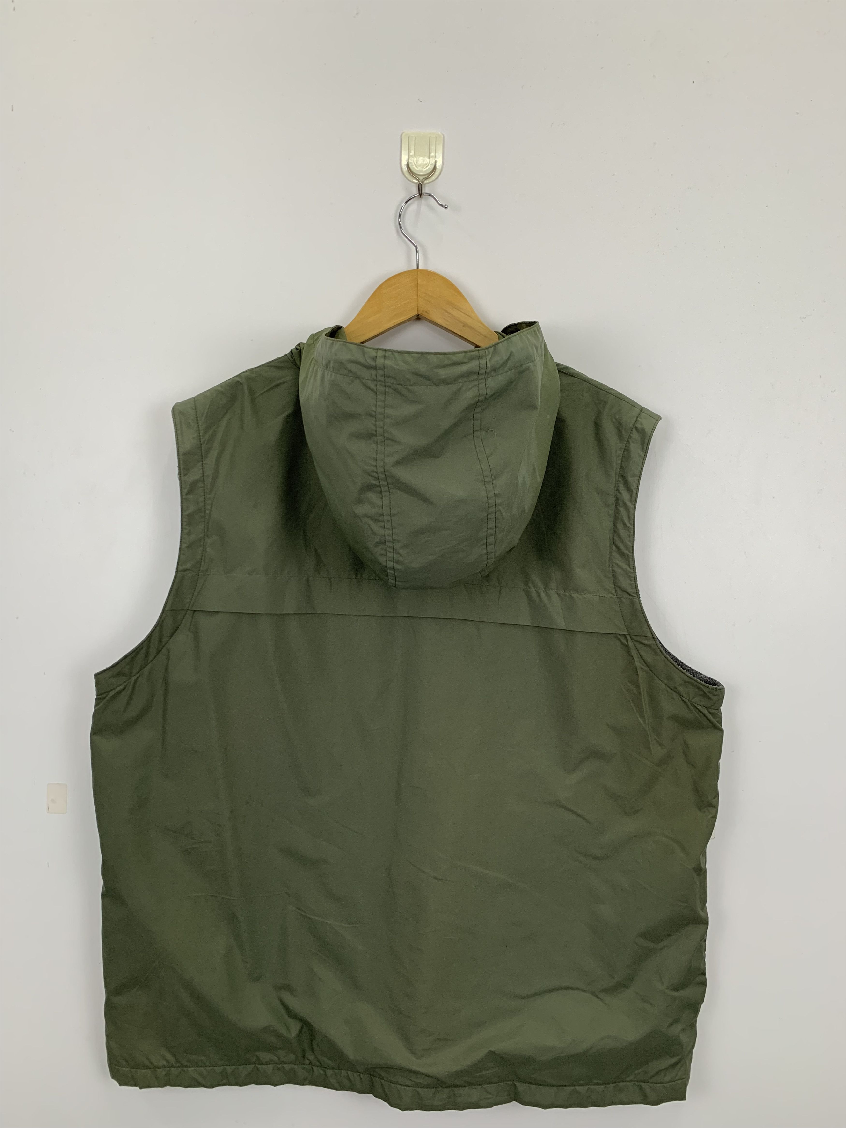 Japanese Brand × Uniqlo × Vintage Vintage Uniqlo Sleeveless Fleece Hooded Jacket Size US XL / EU 56 / 4 - 3 Thumbnail