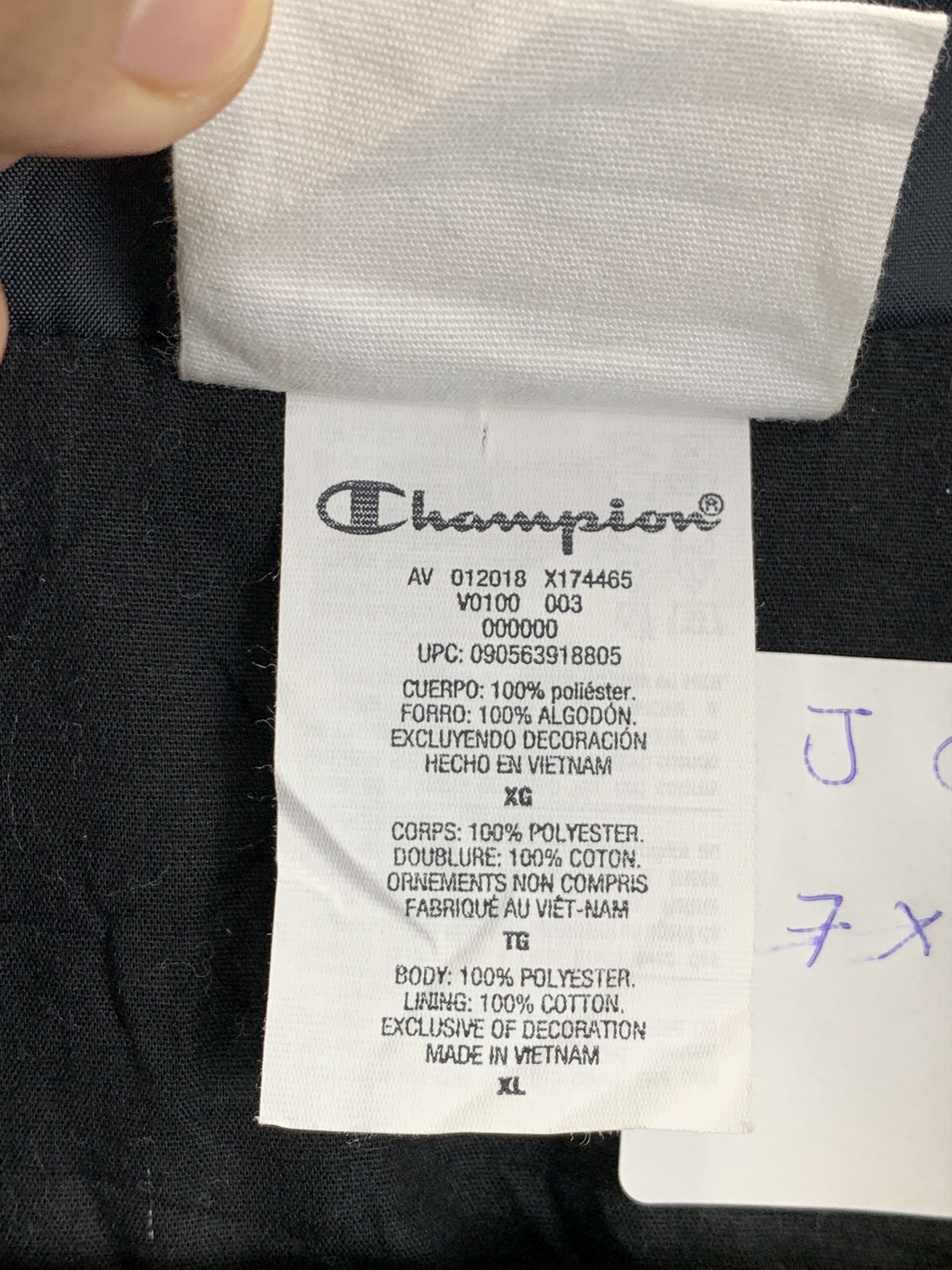 Champion × Vintage Vintage Champion Bomber Light Jacket J0987 Size US XL / EU 56 / 4 - 6 Thumbnail