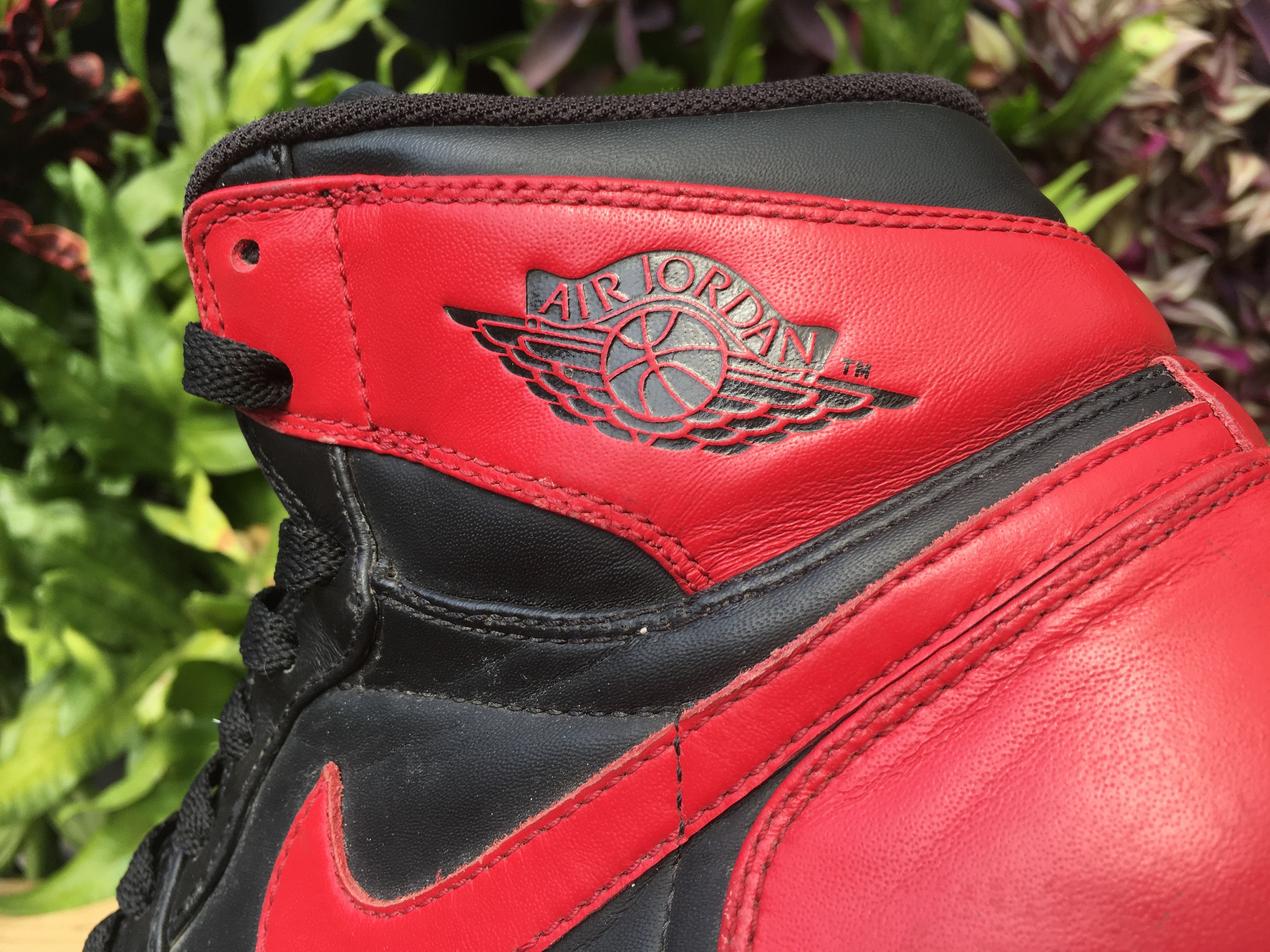 Jordan Brand × Nike 🔥 Nike Air Jordan 1 High Retro Bred DMP Chicago Bulls 2009 Size US 10 / EU 43 - 15 Thumbnail