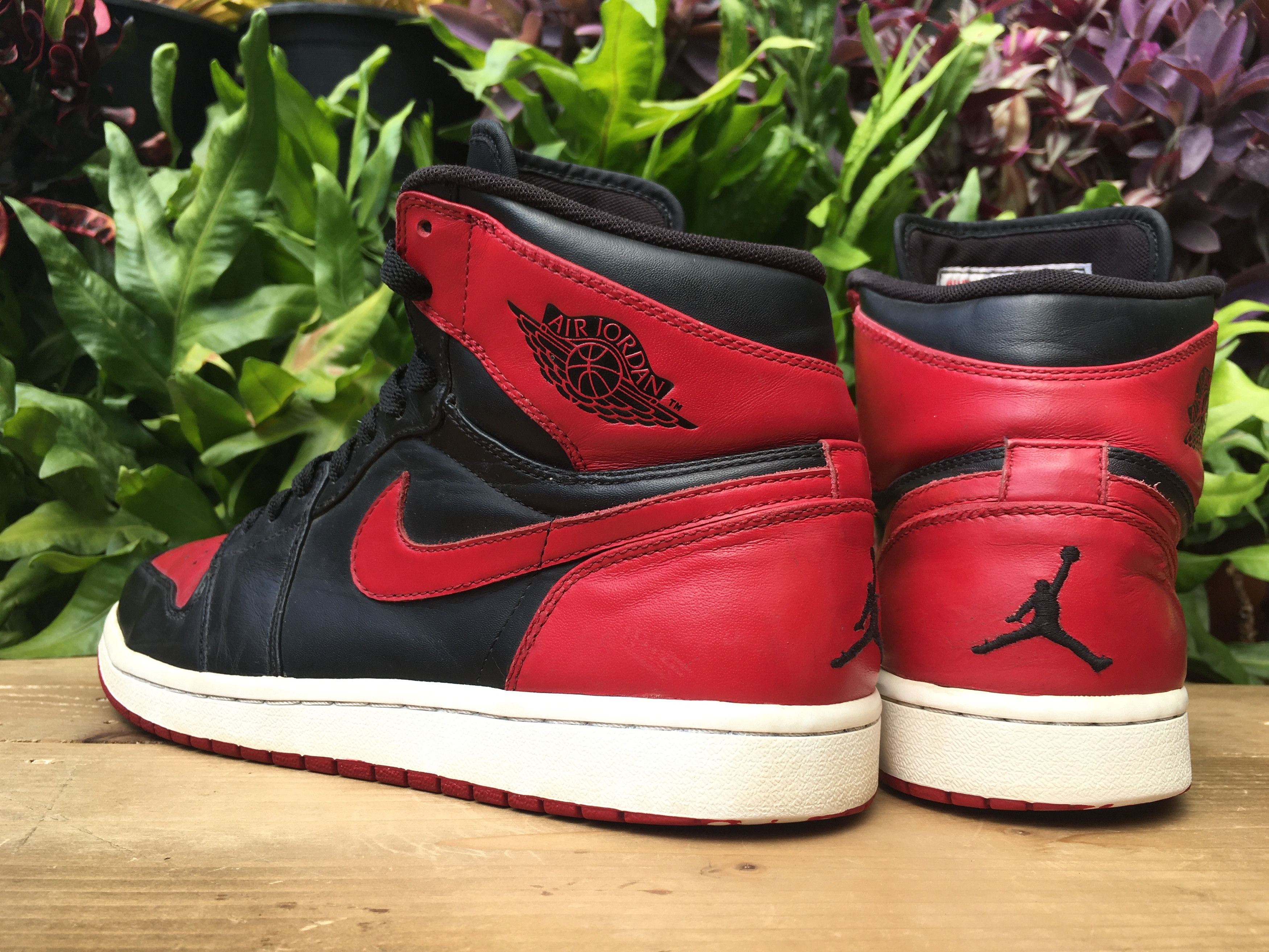 Jordan Brand × Nike 🔥 Nike Air Jordan 1 High Retro Bred DMP Chicago Bulls 2009 Size US 10 / EU 43 - 14 Thumbnail