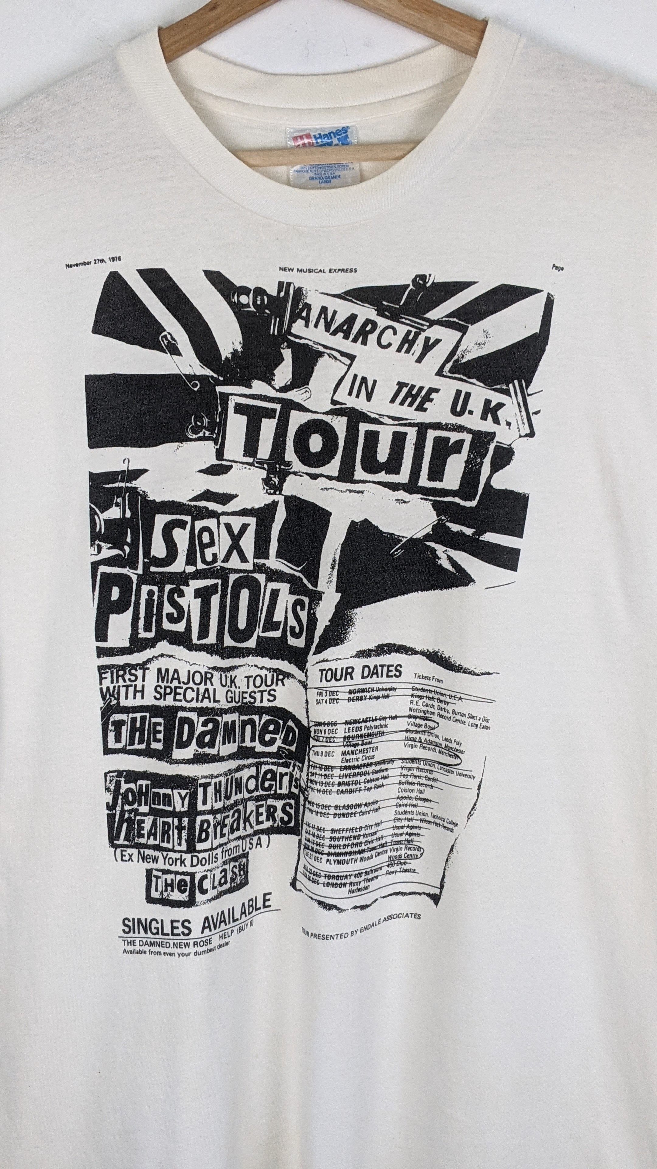 Vintage Vintage Sex Pistols Anarchy in The UK Tour Shirt Size US L / EU 52-54 / 3 - 2 Thumbnail