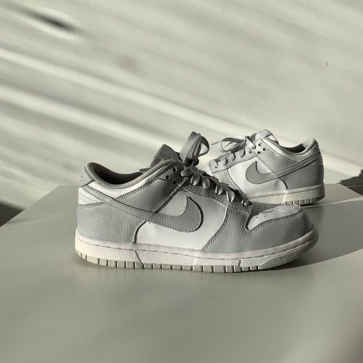 Nike 2016 Nike Dunk Low Pure Platinum / Wolf Grey Zen Grey White Size US 6.5 / IT 36.5 - 3 Thumbnail