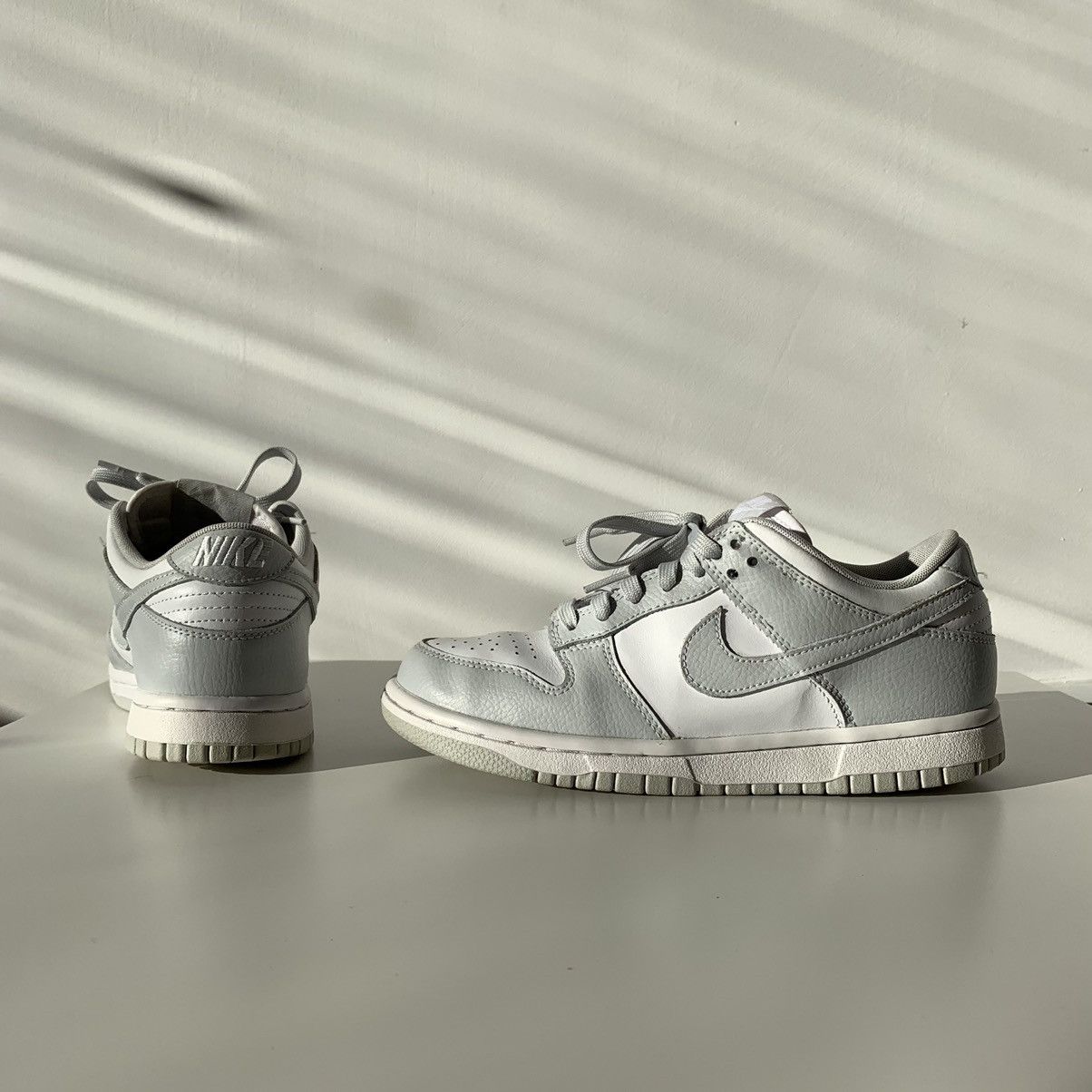 Nike 2016 Nike Dunk Low Pure Platinum / Wolf Grey Zen Grey White Size US 6.5 / IT 36.5 - 4 Thumbnail