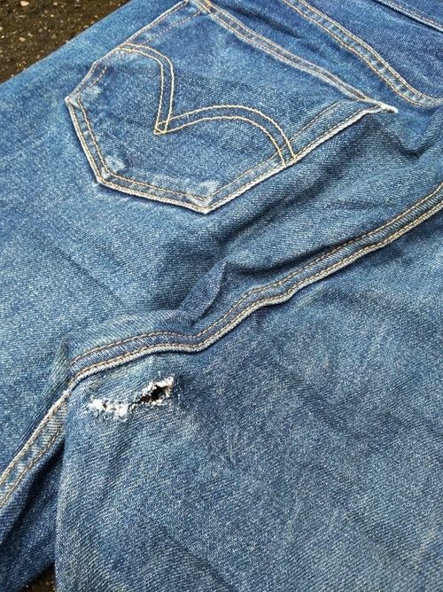 Levi's × Vintage Vintage Levis 501 xx Released Hem Distressed Jeans 36x30 Size US 36 / EU 52 - 3 Thumbnail