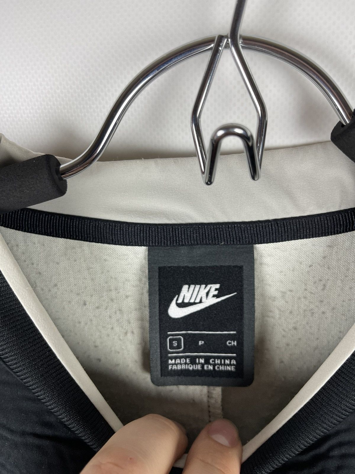 Nike Nike NSW Tech Pack Womens Crew Pullover Top Black sportswear Size S / US 4 / IT 40 - 9 Thumbnail