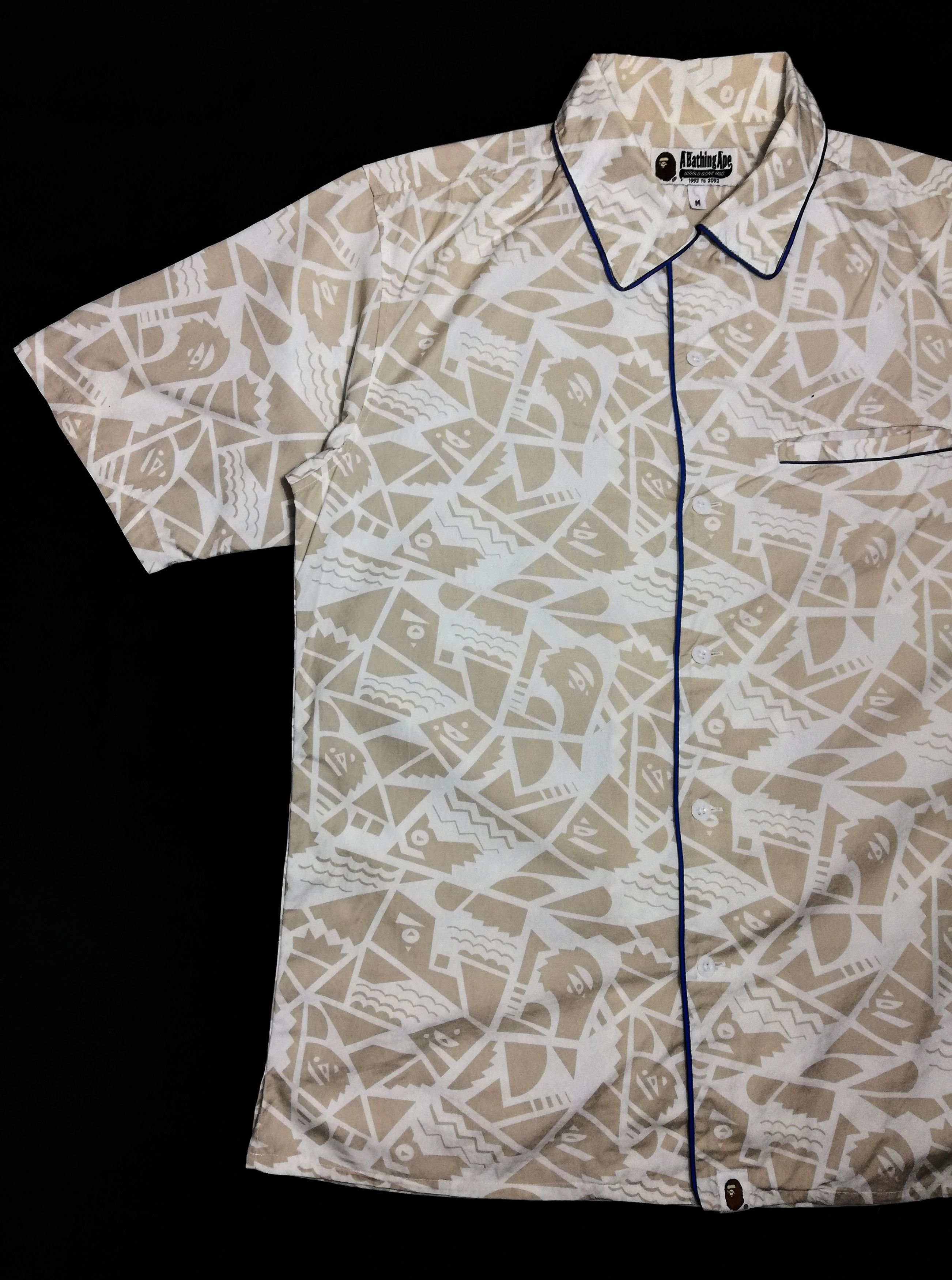 Bape 🔥OG A Bathing Ape World Gone Mrd Full Print Shirt Button Size US M / EU 48-50 / 2 - 5 Thumbnail